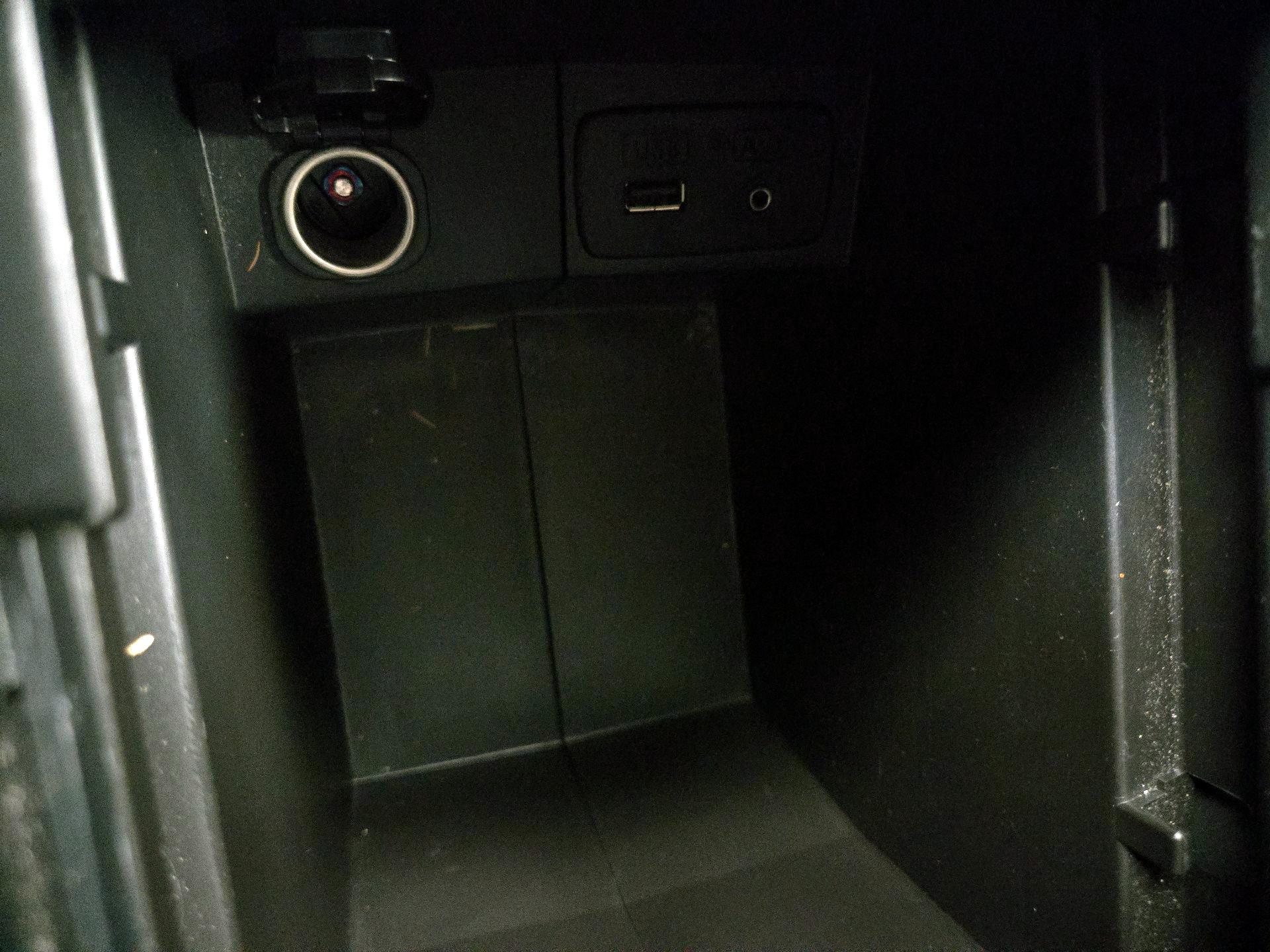 Thumbnail: 2015 Subaru Forester - 18