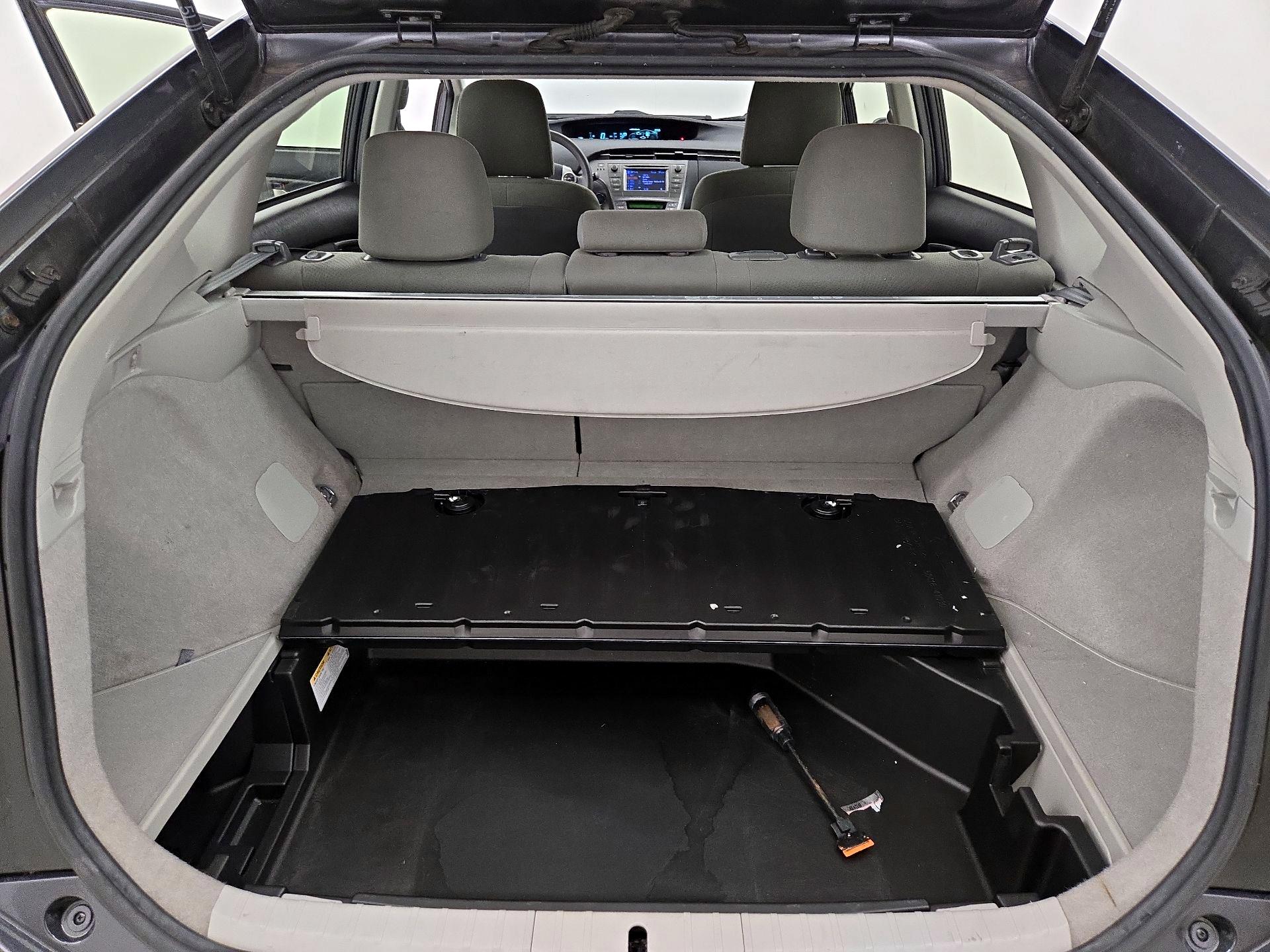 Thumbnail: 2015 Toyota Prius - 20