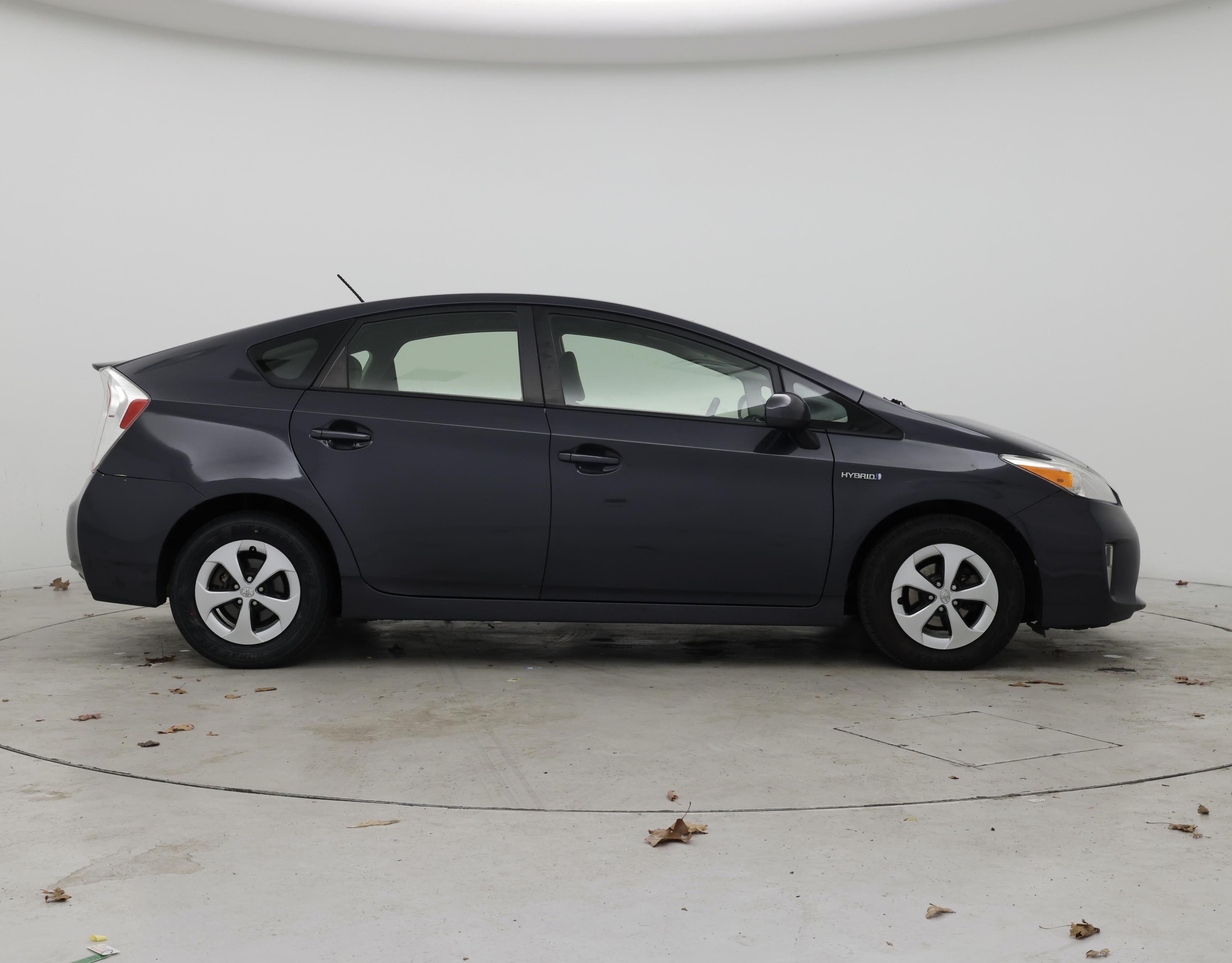 Thumbnail: 2015 Toyota Prius - 7