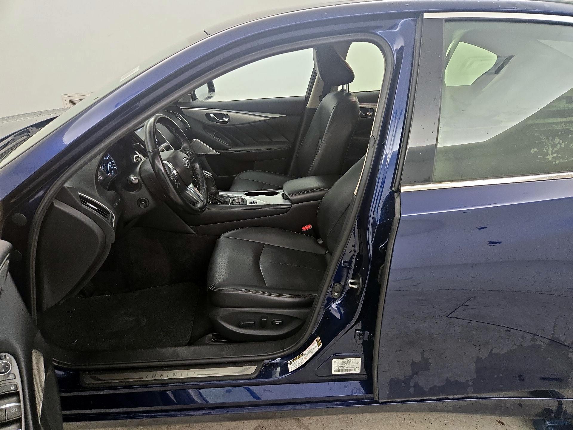 Thumbnail: 2022 INFINITI Q50 - 11