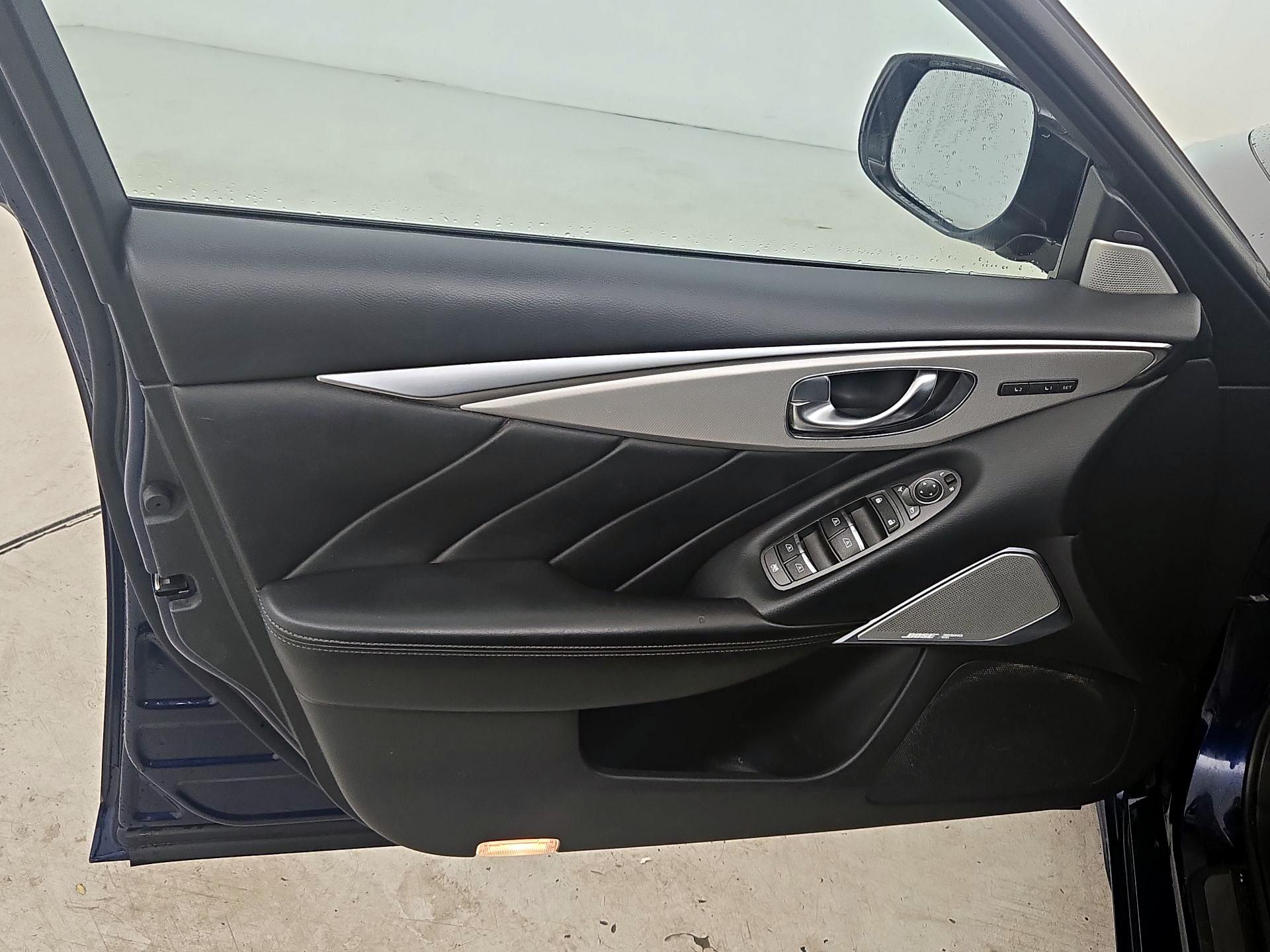 Thumbnail: 2022 INFINITI Q50 - 12