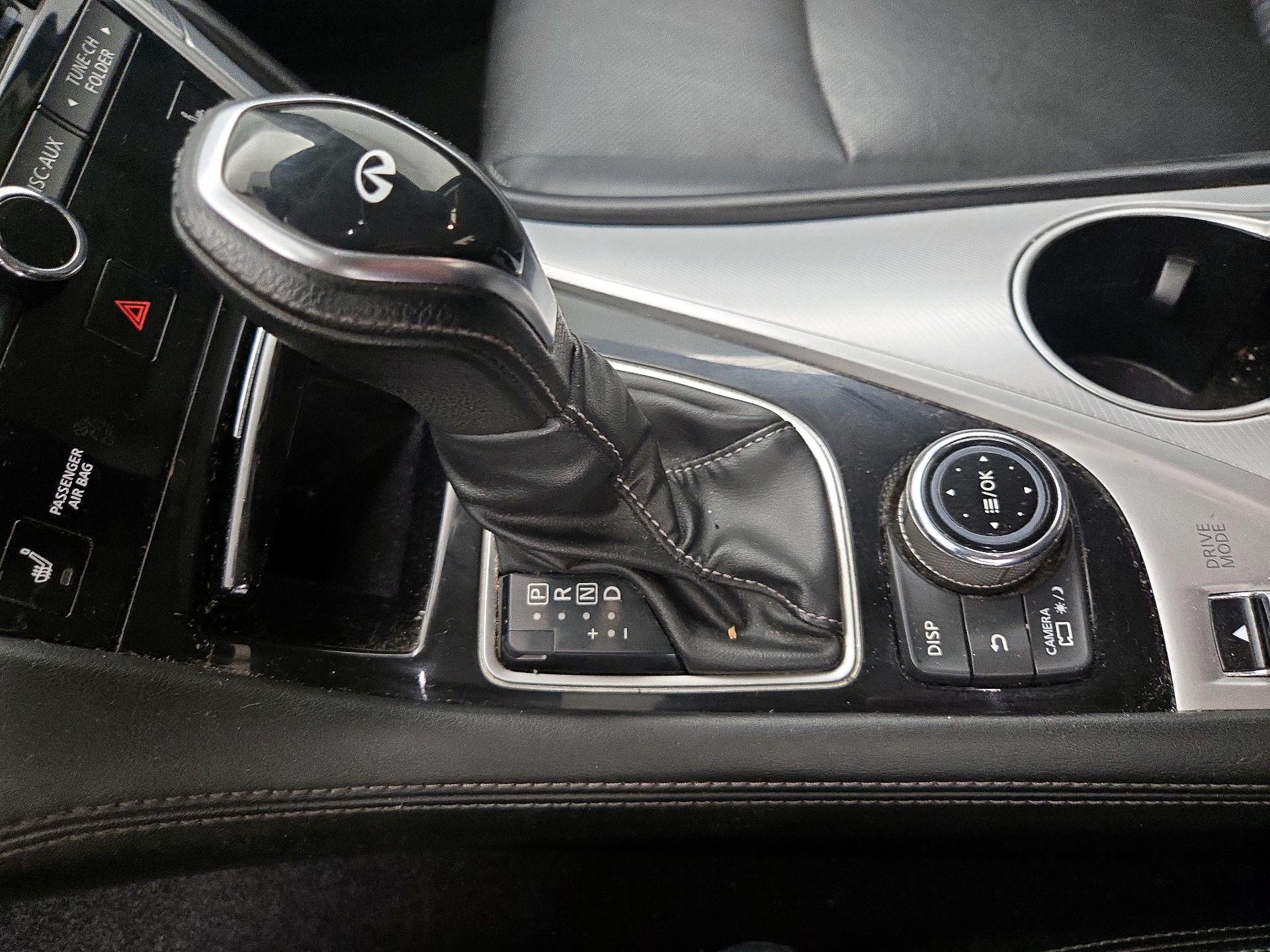 Thumbnail: 2022 INFINITI Q50 - 17