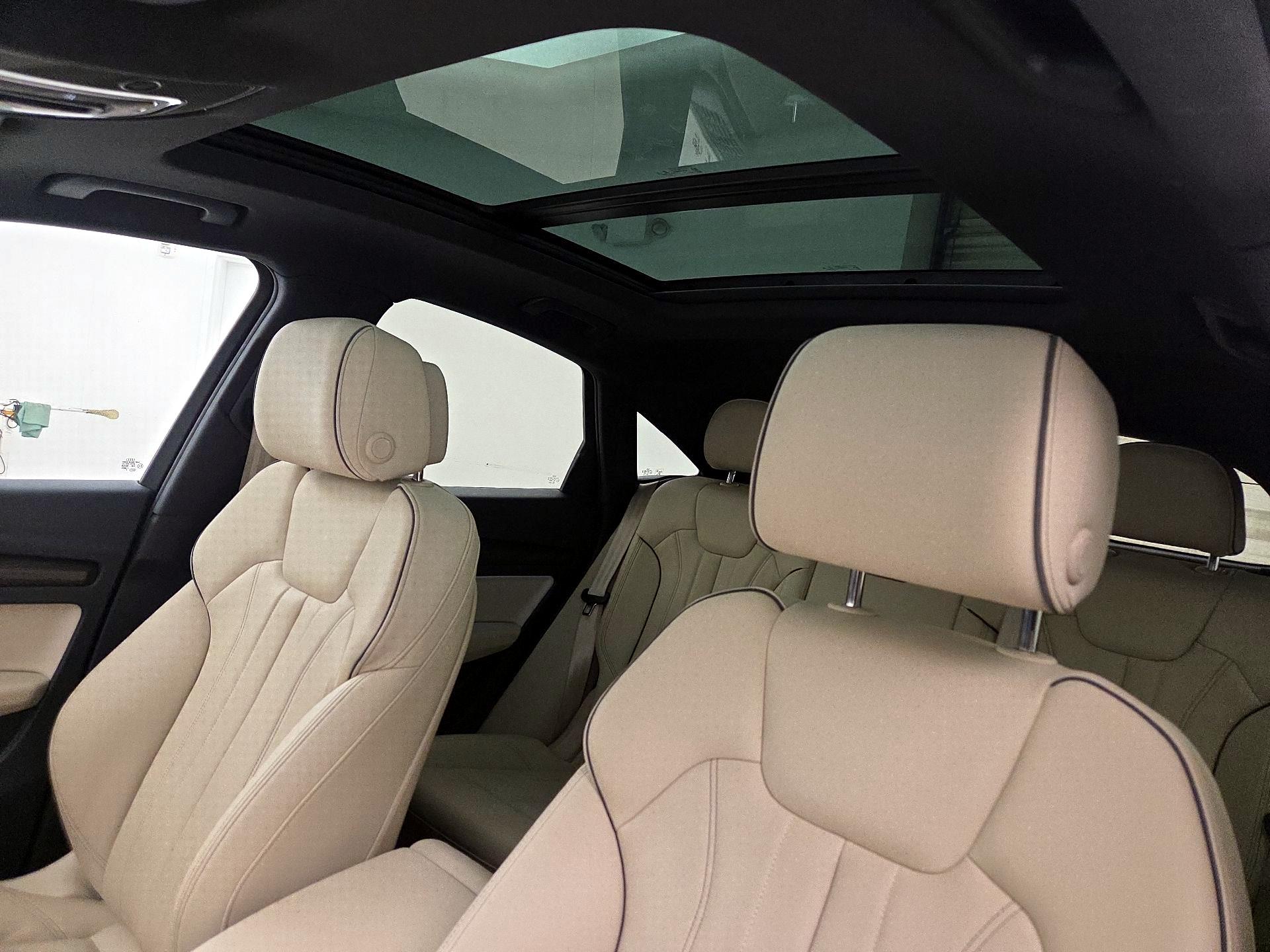 Thumbnail: 2023 Audi Q5 - 19