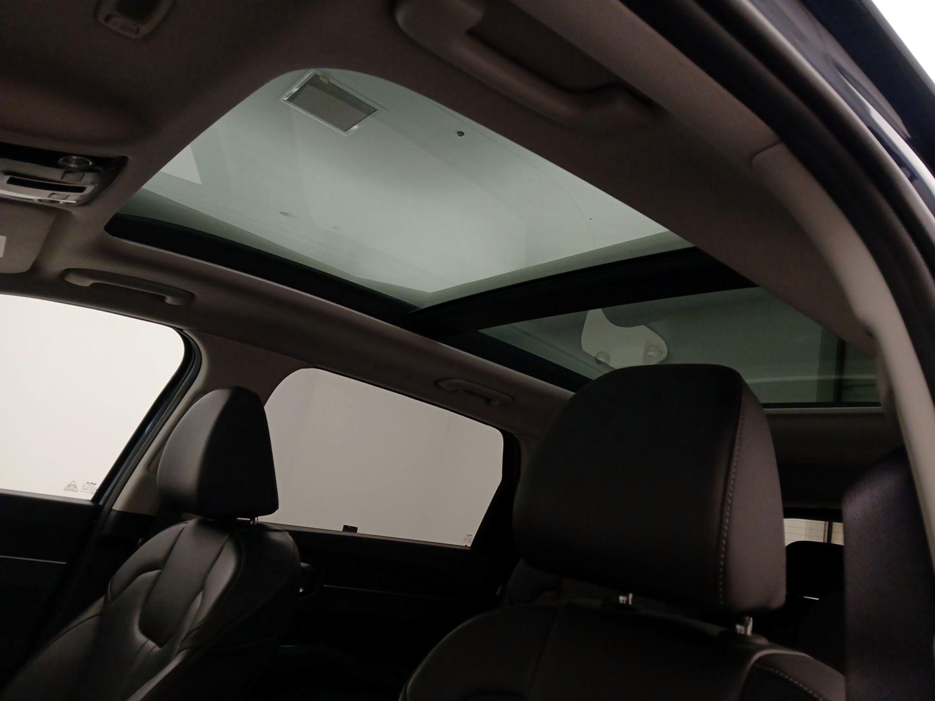 Thumbnail: 2024 Kia Sorento - 20