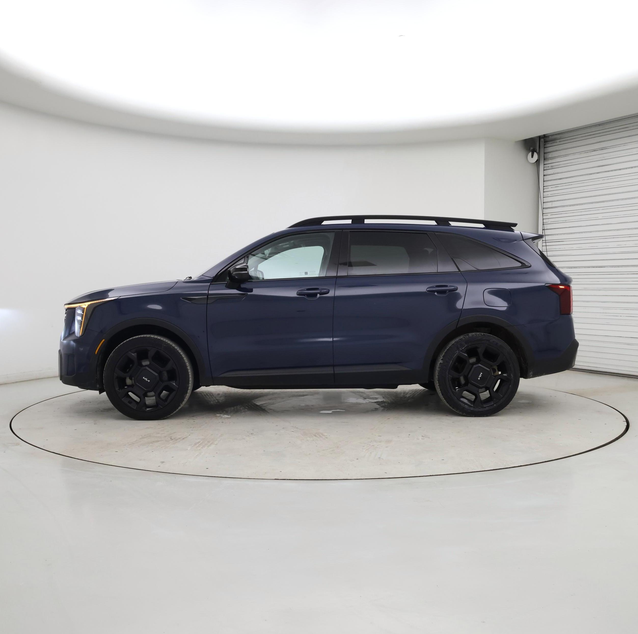 Thumbnail: 2024 Kia Sorento - 3