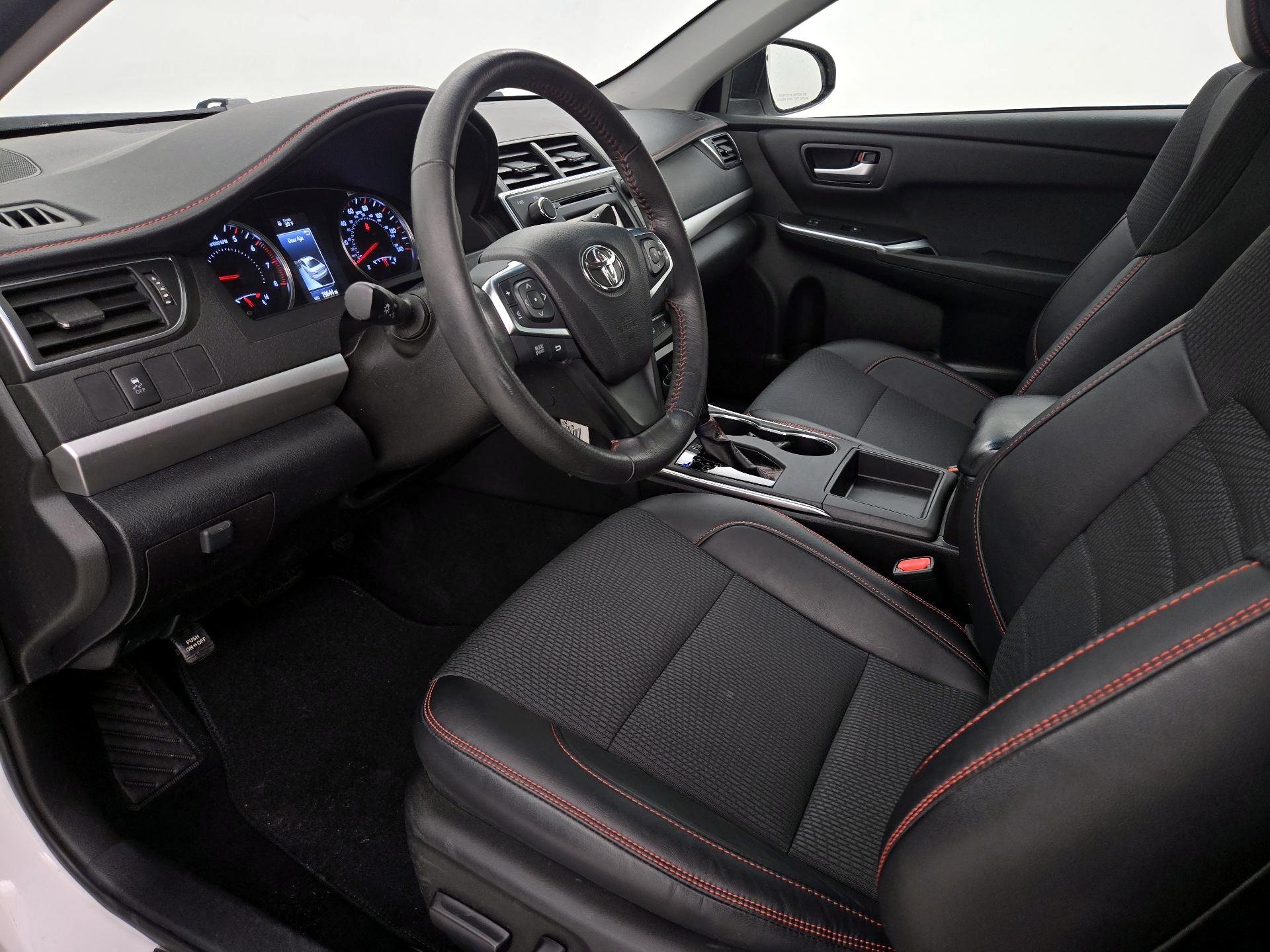 Thumbnail: 2017 Toyota Camry - 11