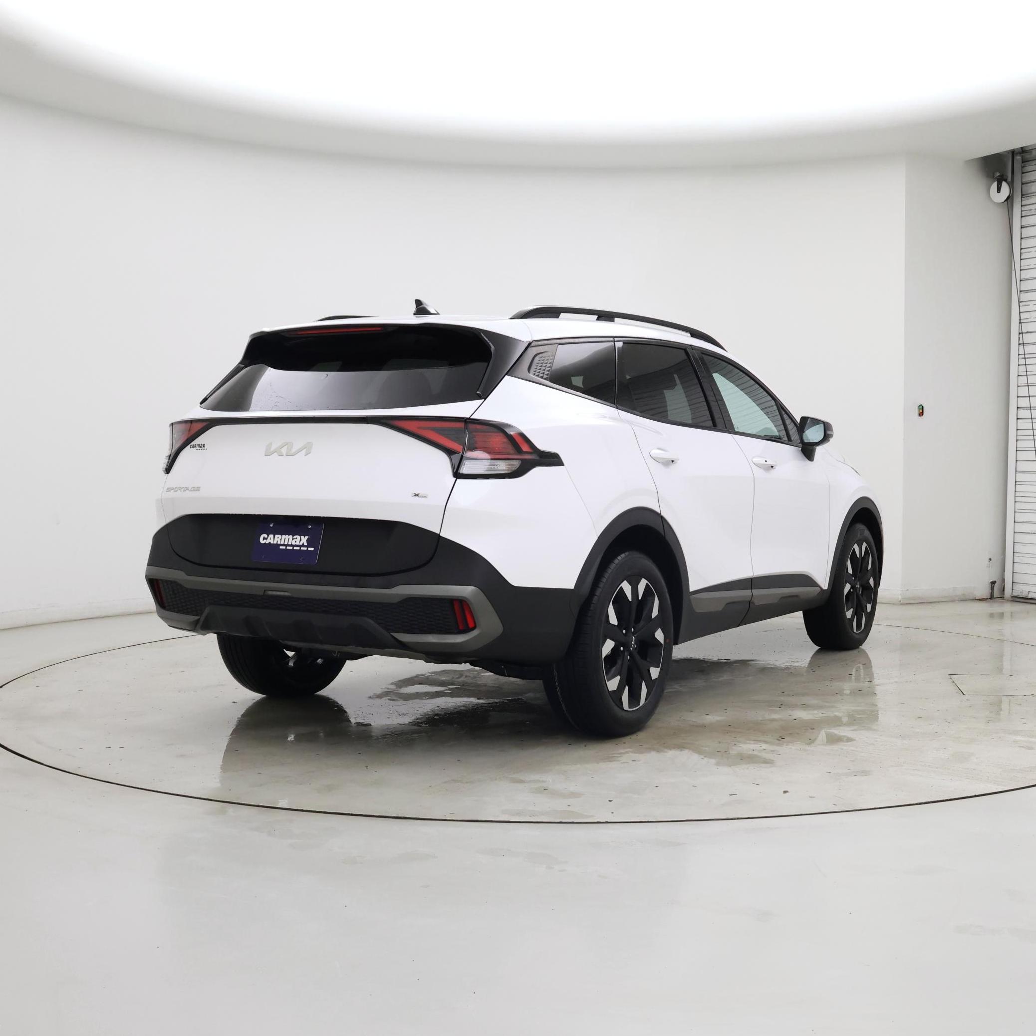 Thumbnail: 2023 Kia Sportage - 8