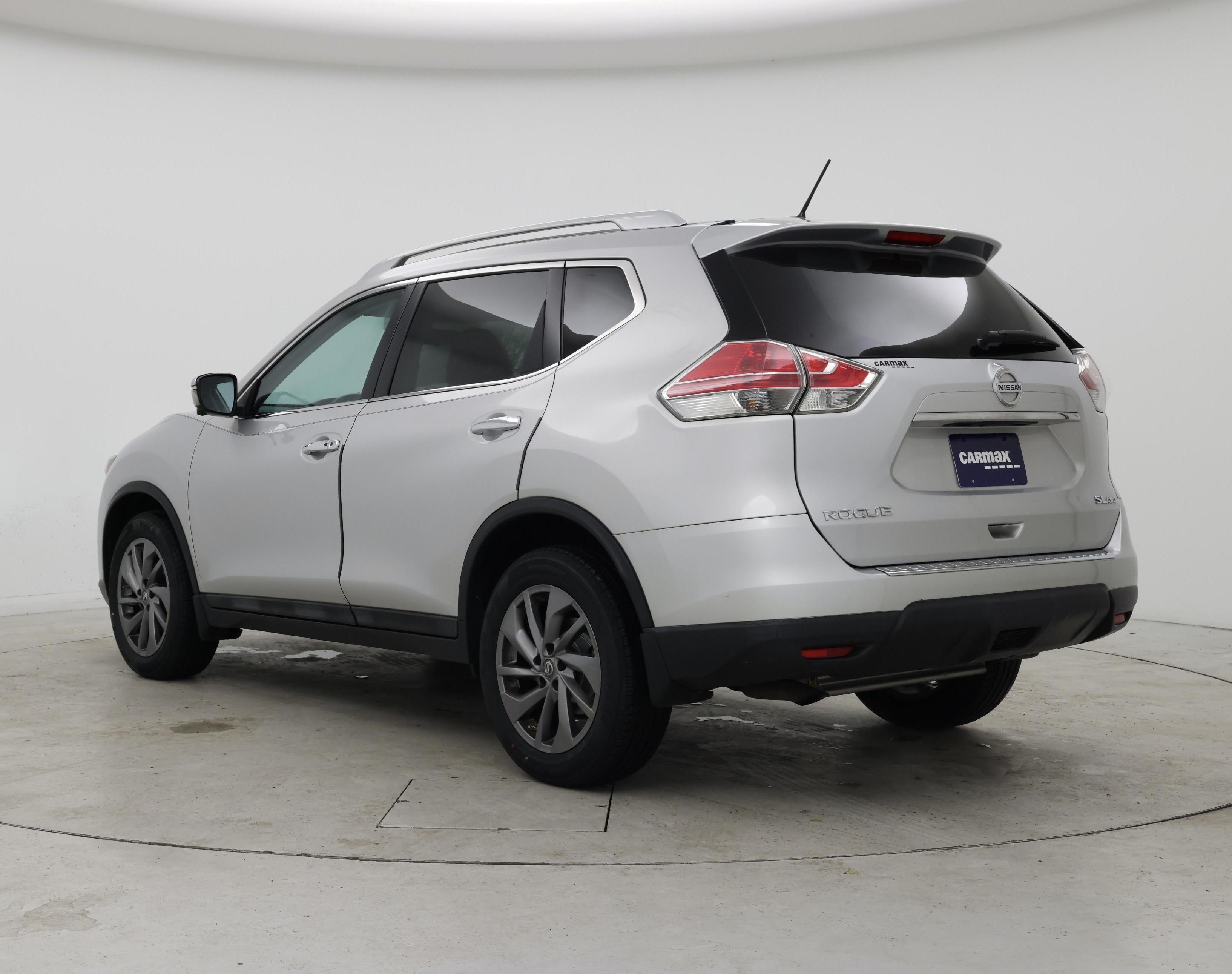 Thumbnail: 2016 Nissan Rogue - 2