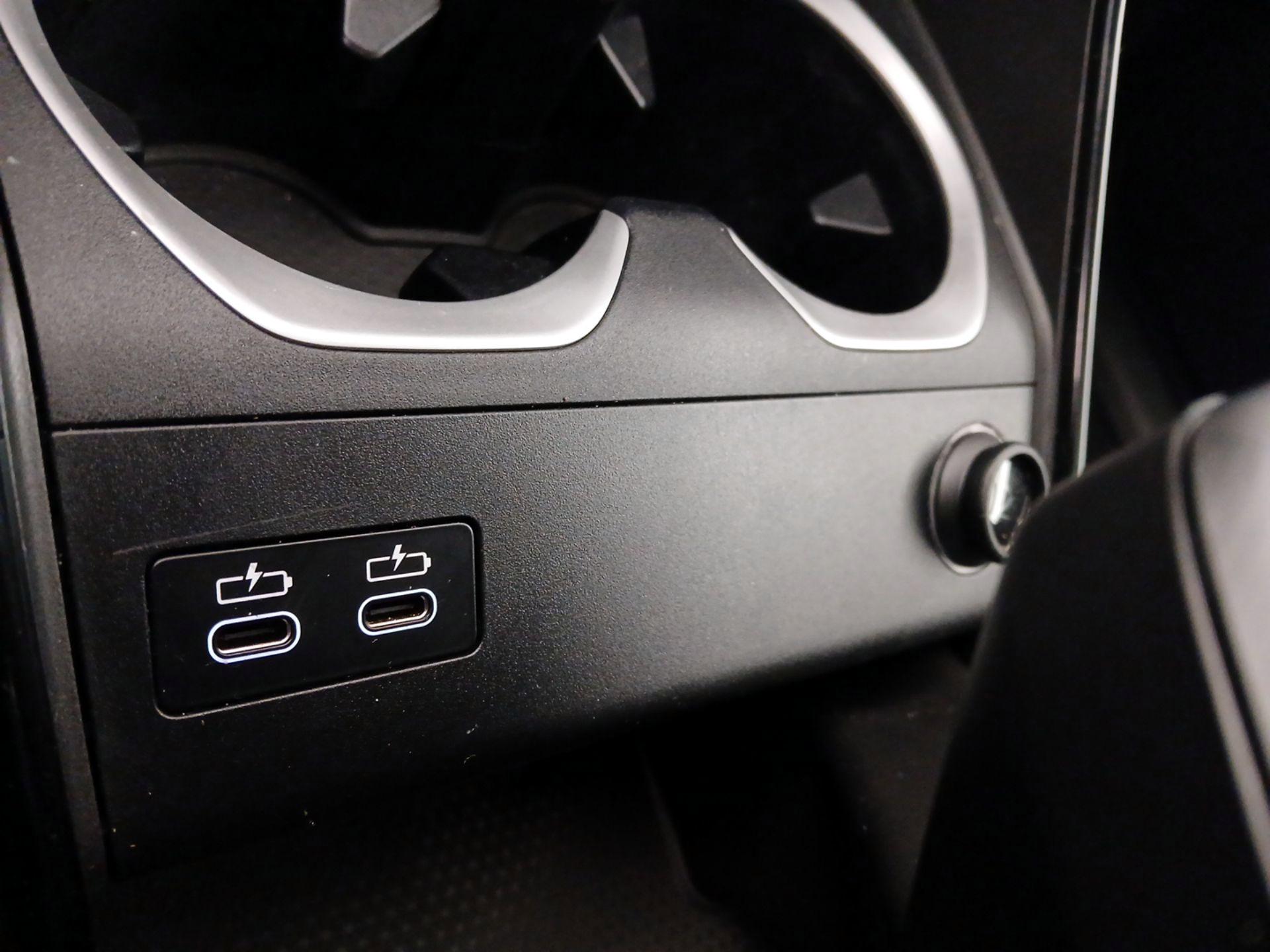 Thumbnail: 2025 BMW X1 - 18