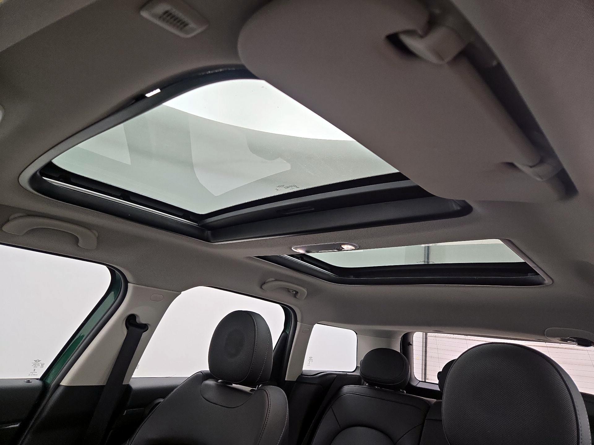 Thumbnail: 2020 MINI Cooper Countryman - 19