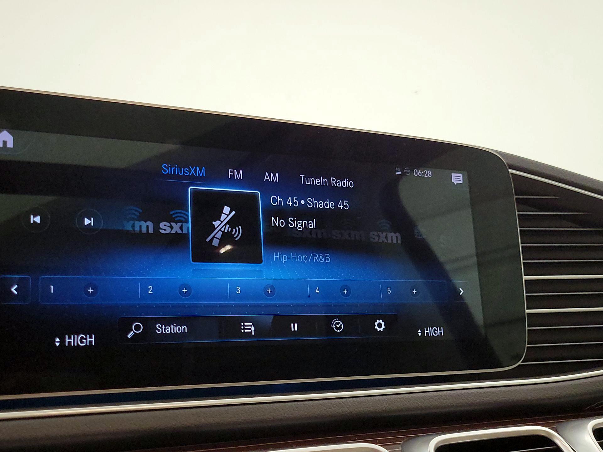 Thumbnail: 2023 Mercedes-Benz GLE - 15