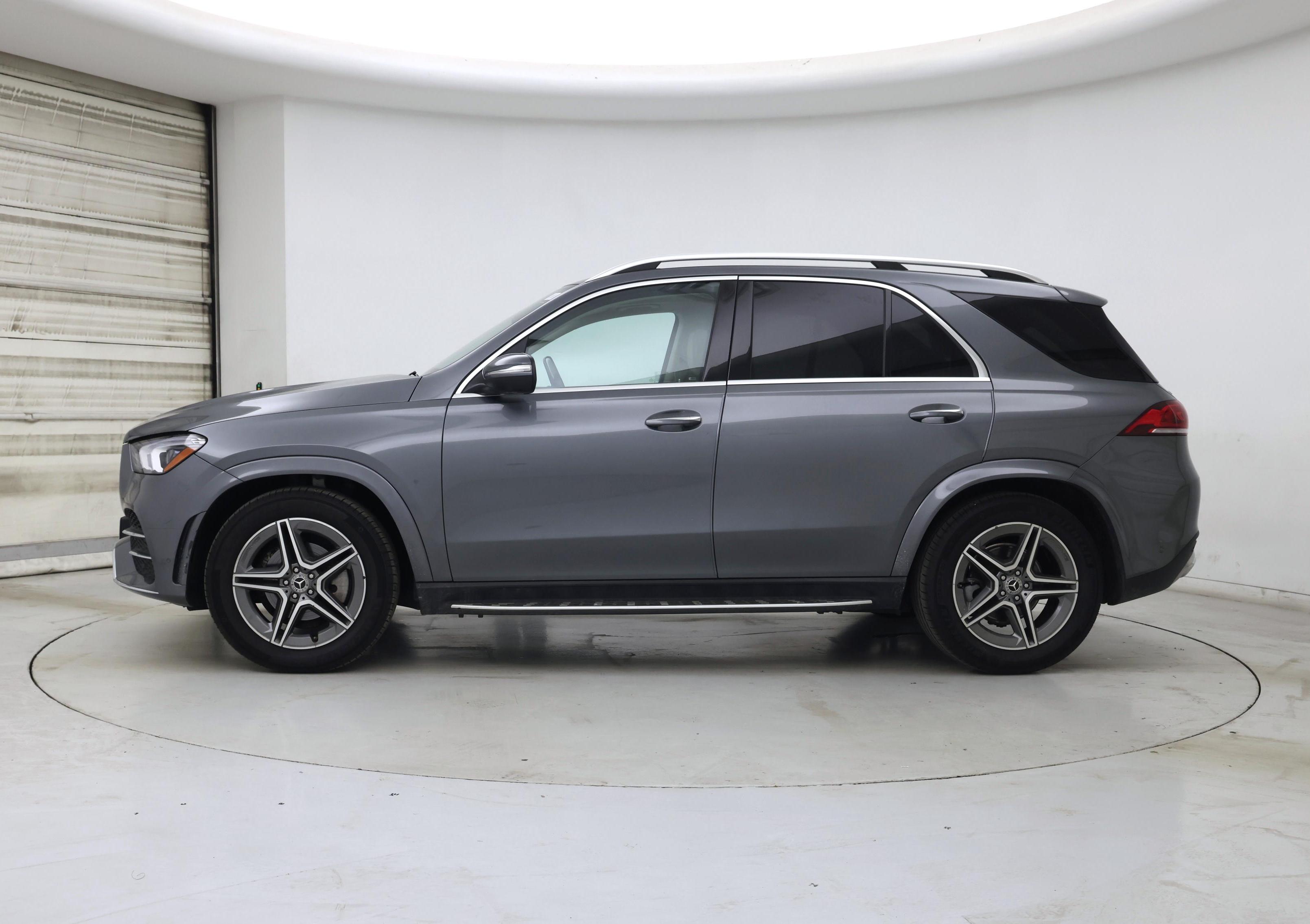 Thumbnail: 2023 Mercedes-Benz GLE - 3