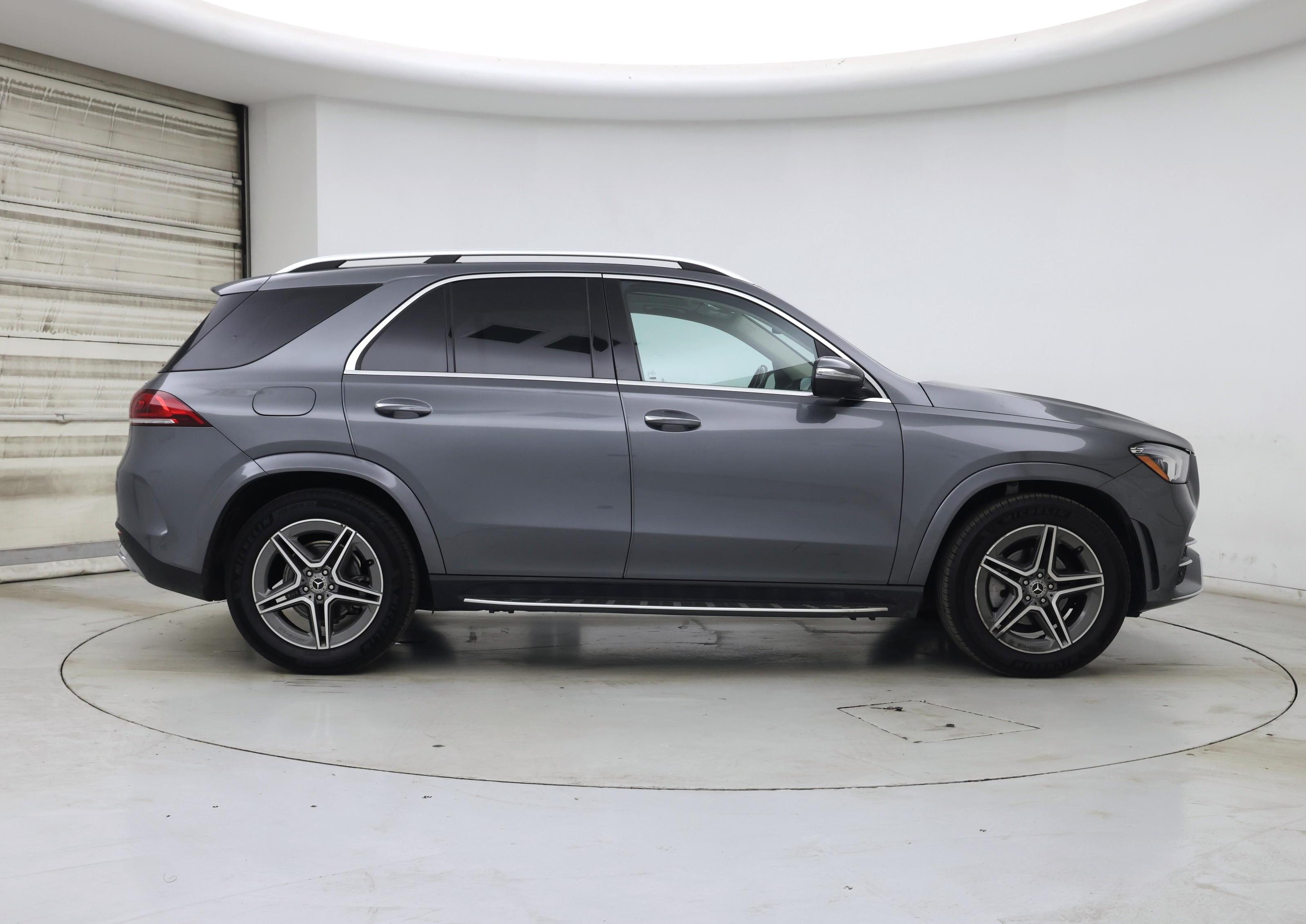 Thumbnail: 2023 Mercedes-Benz GLE - 7