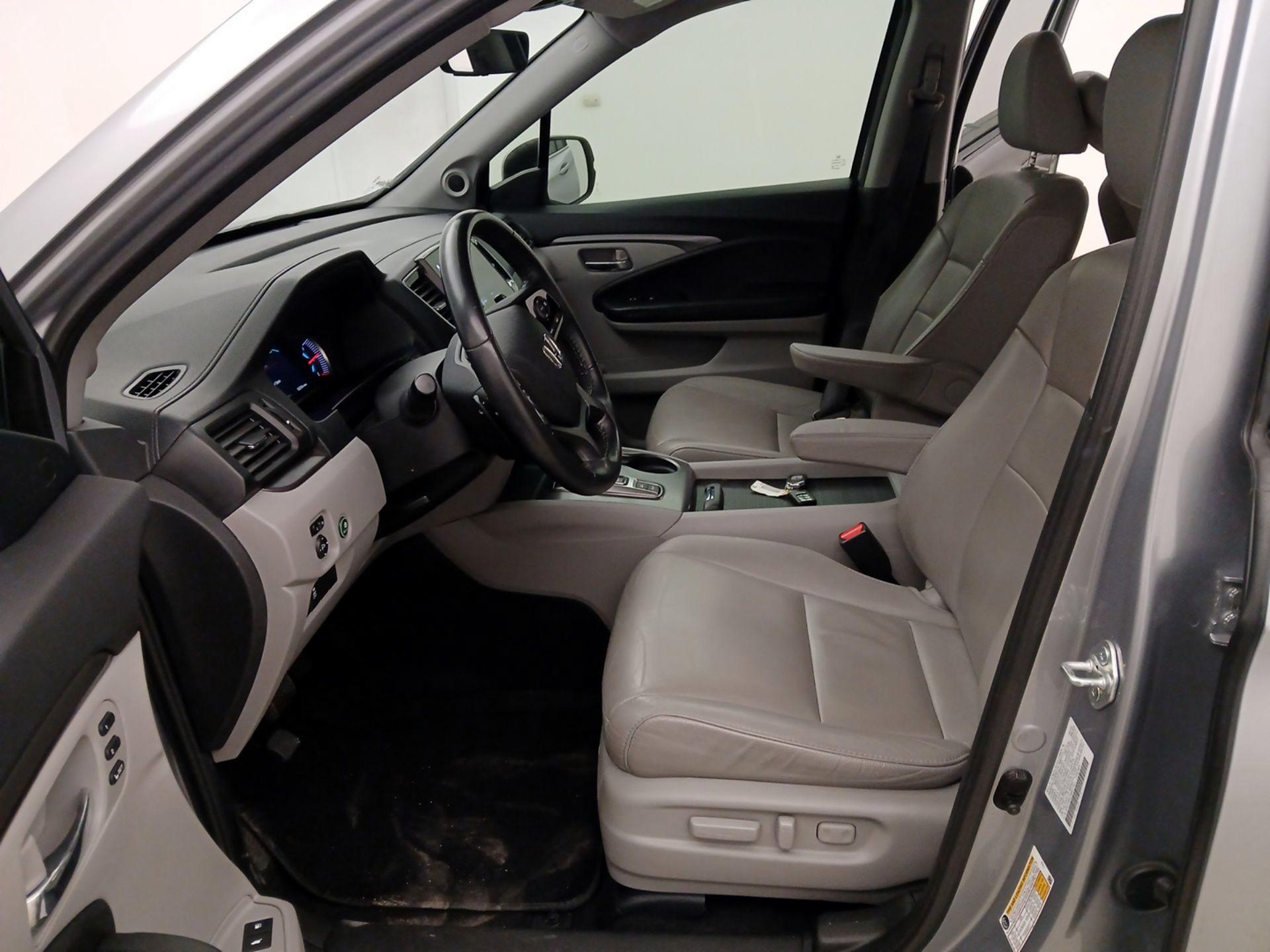 Thumbnail: 2022 Honda Pilot - 11