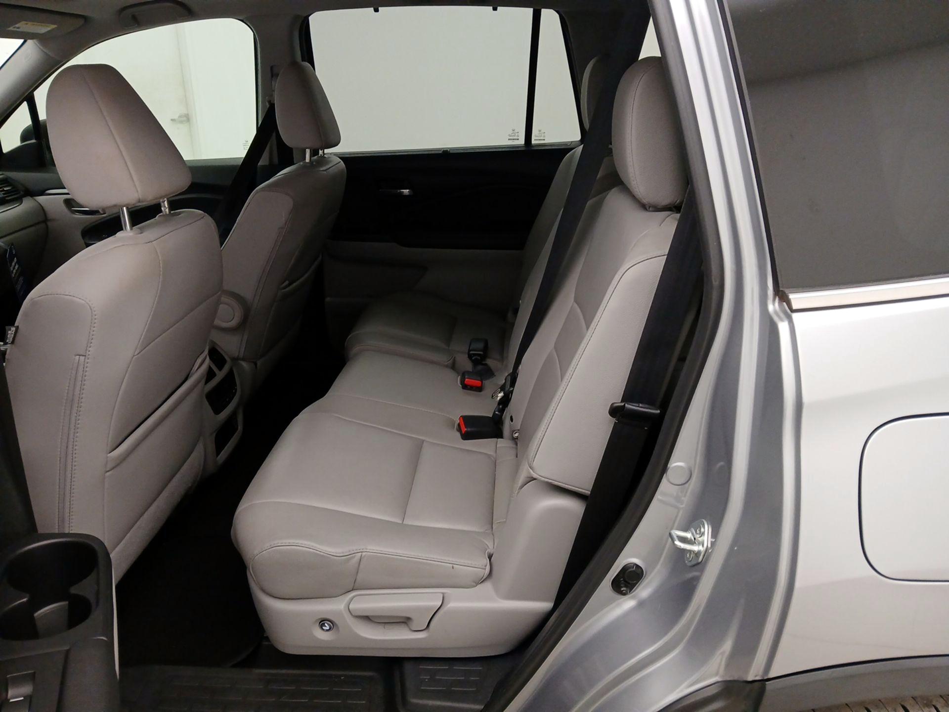 Thumbnail: 2022 Honda Pilot - 20