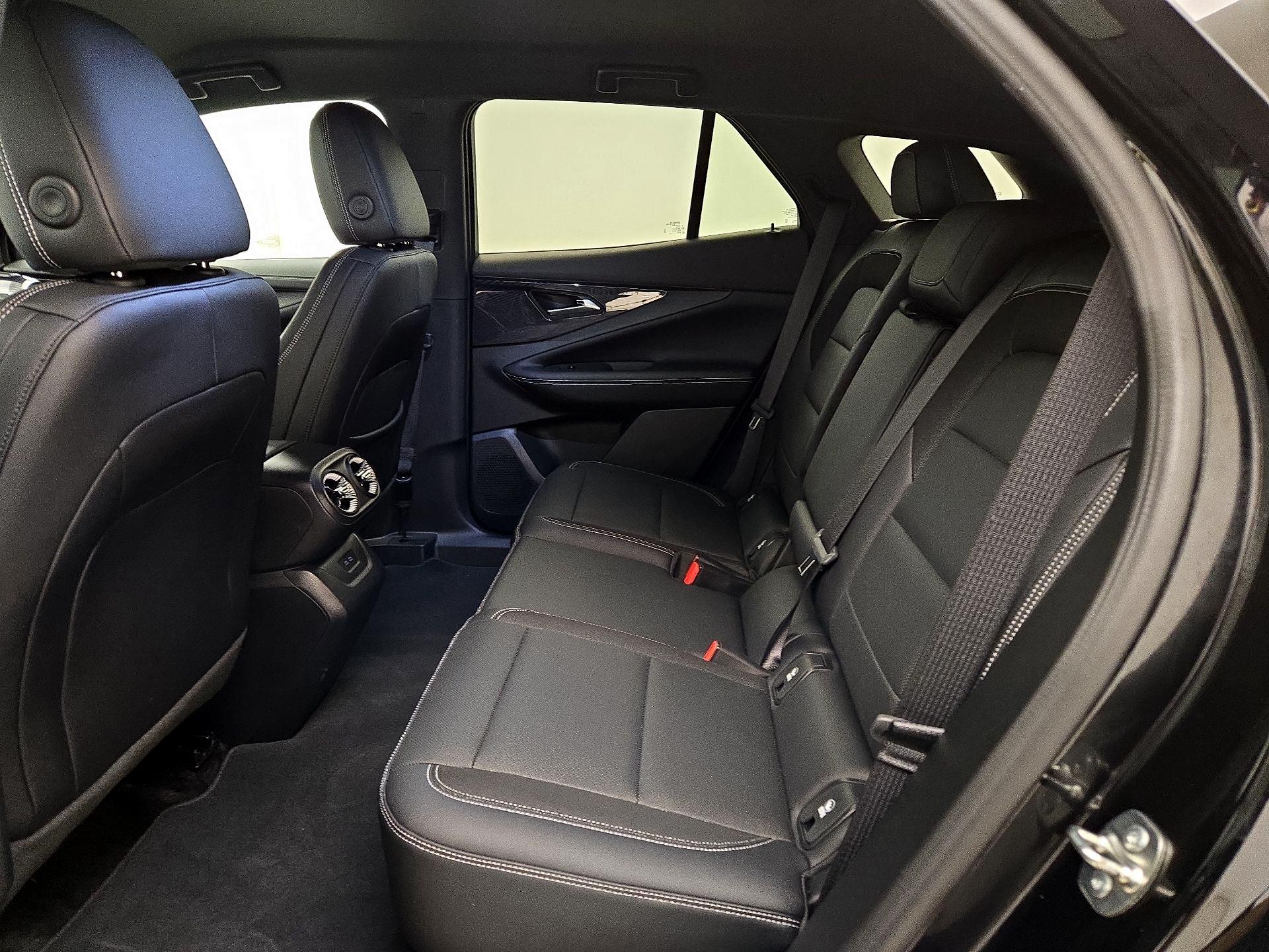 Thumbnail: 2025 Chevrolet Blazer EV - 19