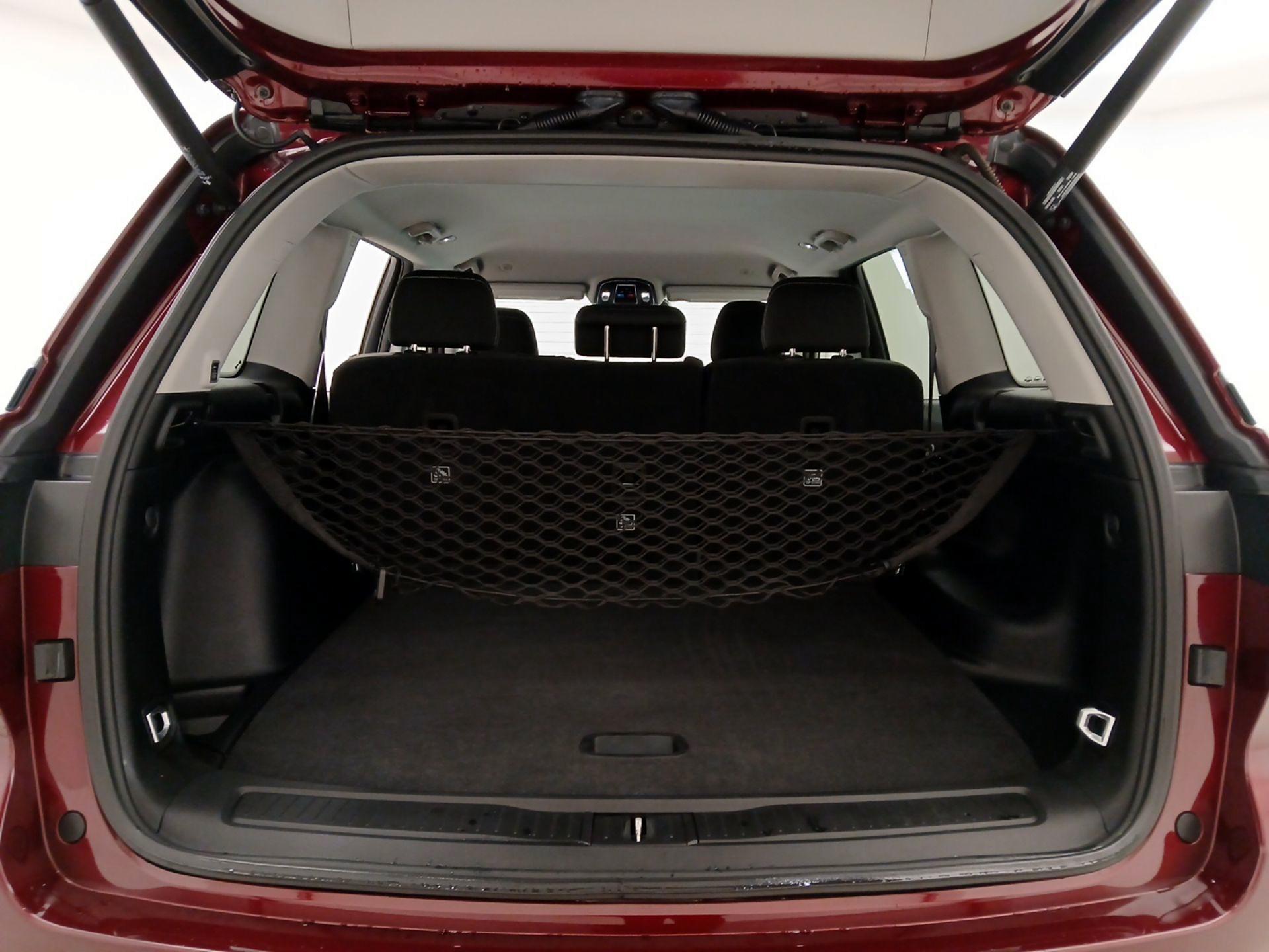 Thumbnail: 2023 Jeep Grand Cherokee - 20