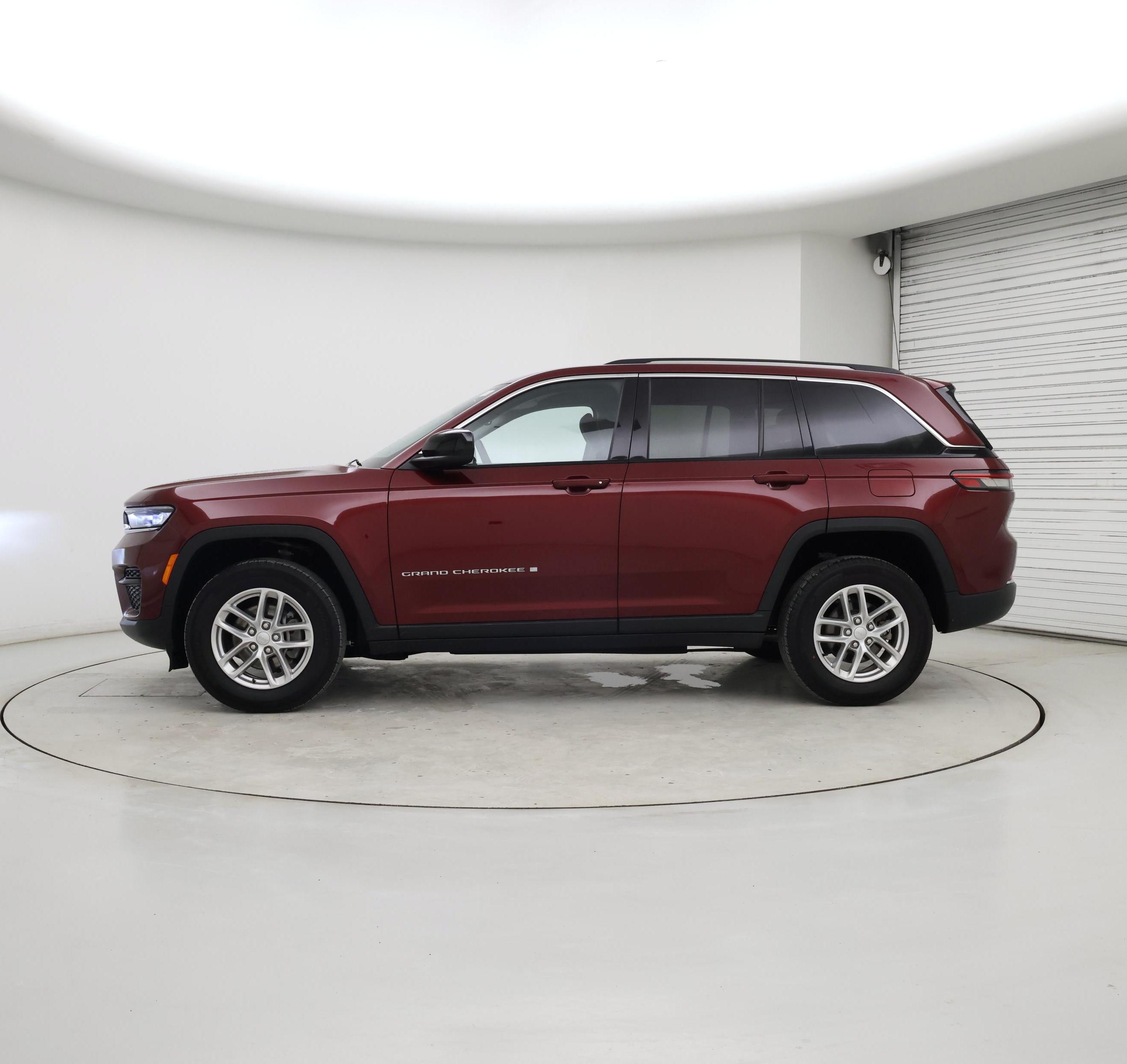 Thumbnail: 2023 Jeep Grand Cherokee - 3