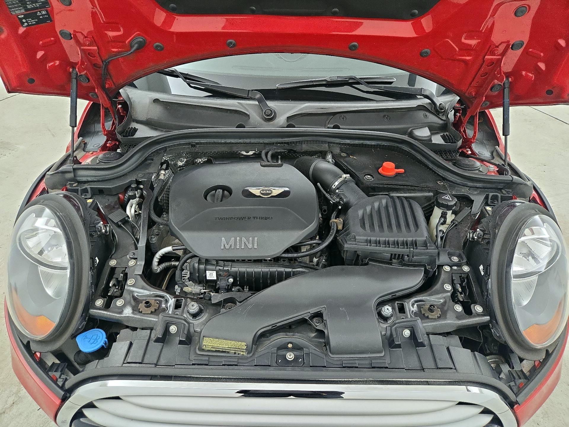 Thumbnail: 2015 MINI Cooper Hardtop - 20