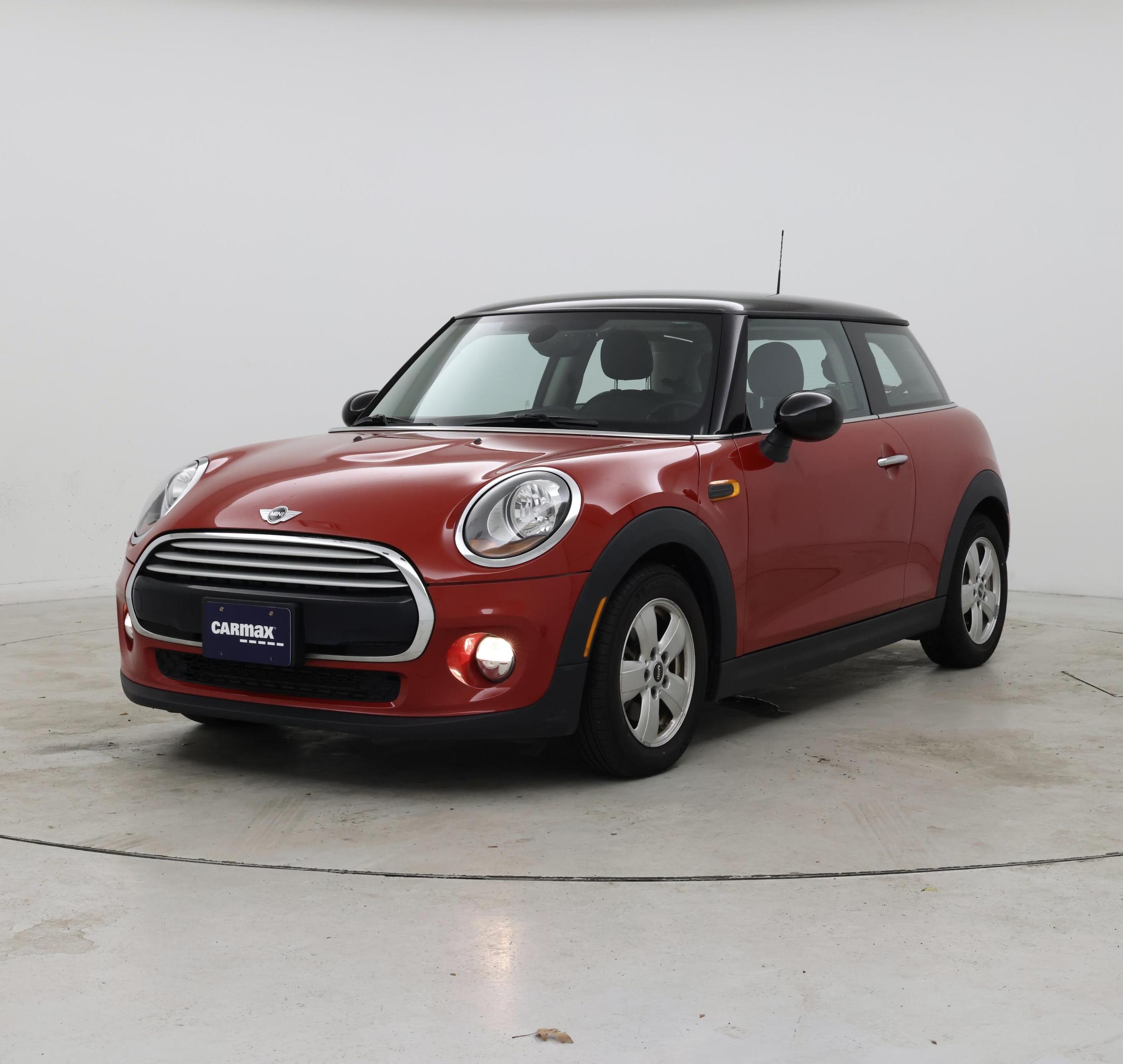 Thumbnail: 2015 MINI Cooper Hardtop - 4