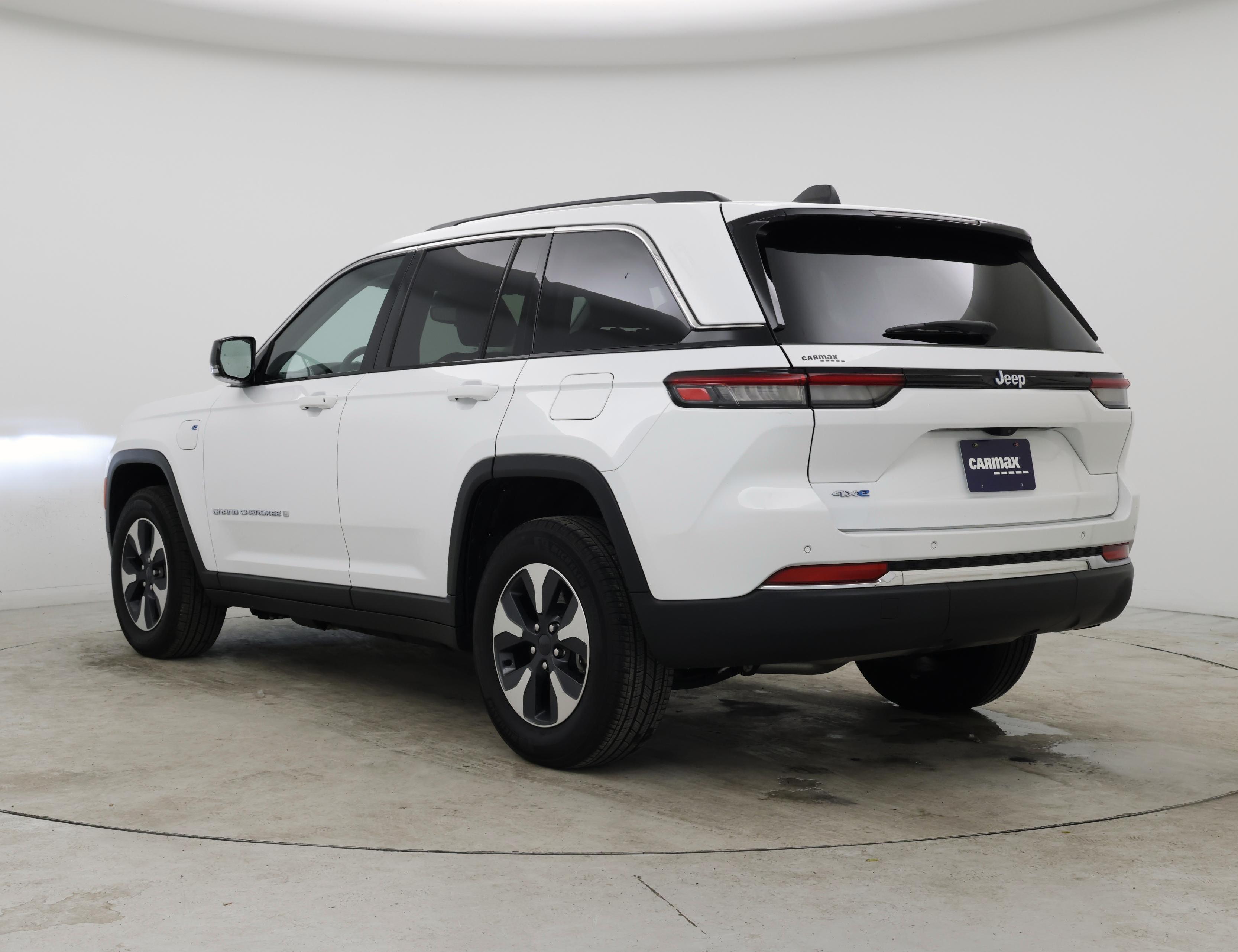 Thumbnail: 2023 Jeep Grand Cherokee - 2