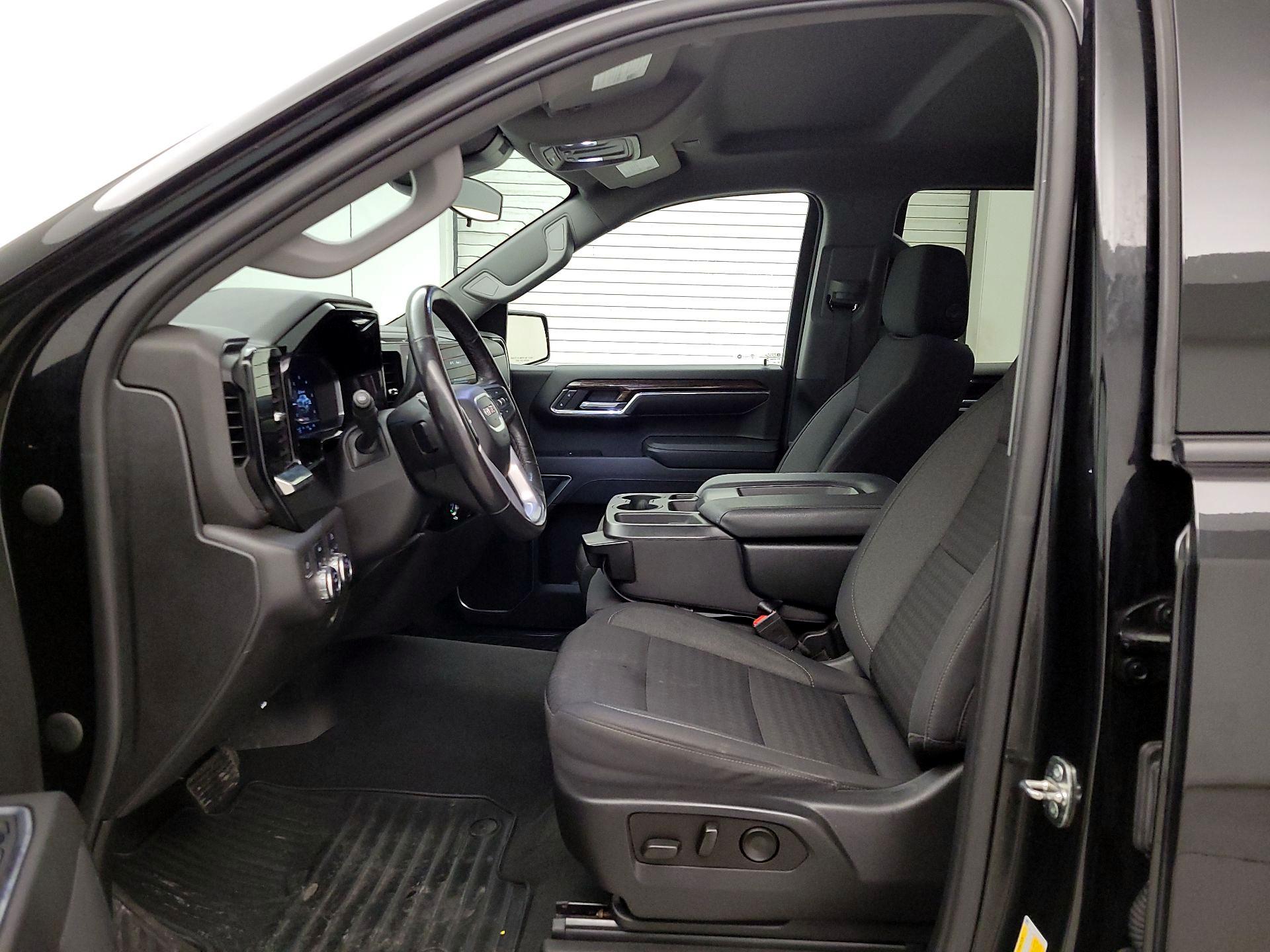 Thumbnail: 2022 GMC Sierra 1500 - 11