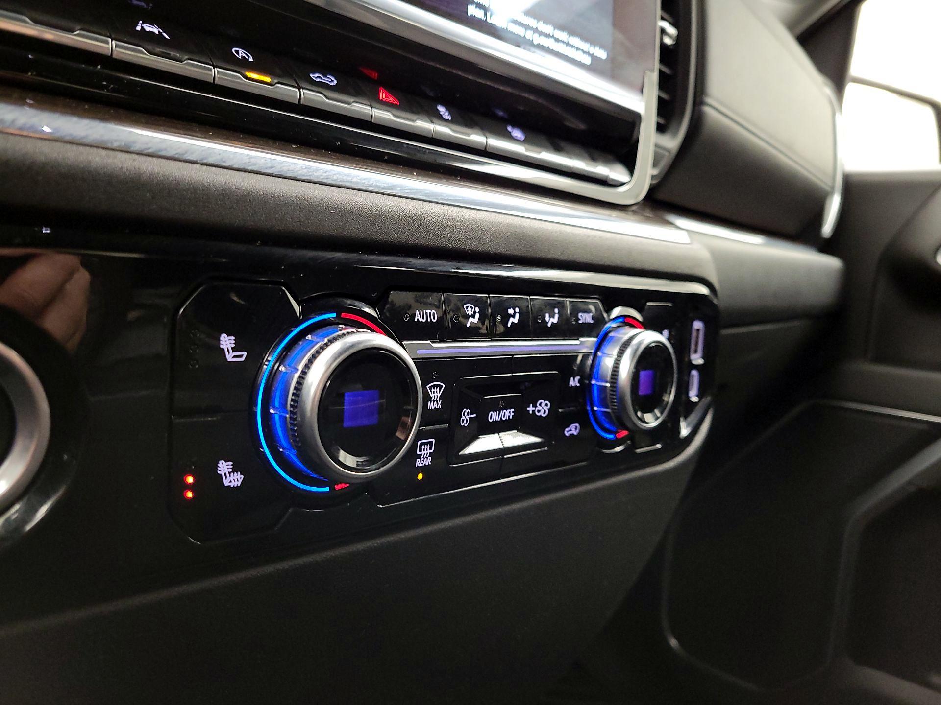 Thumbnail: 2022 GMC Sierra 1500 - 16