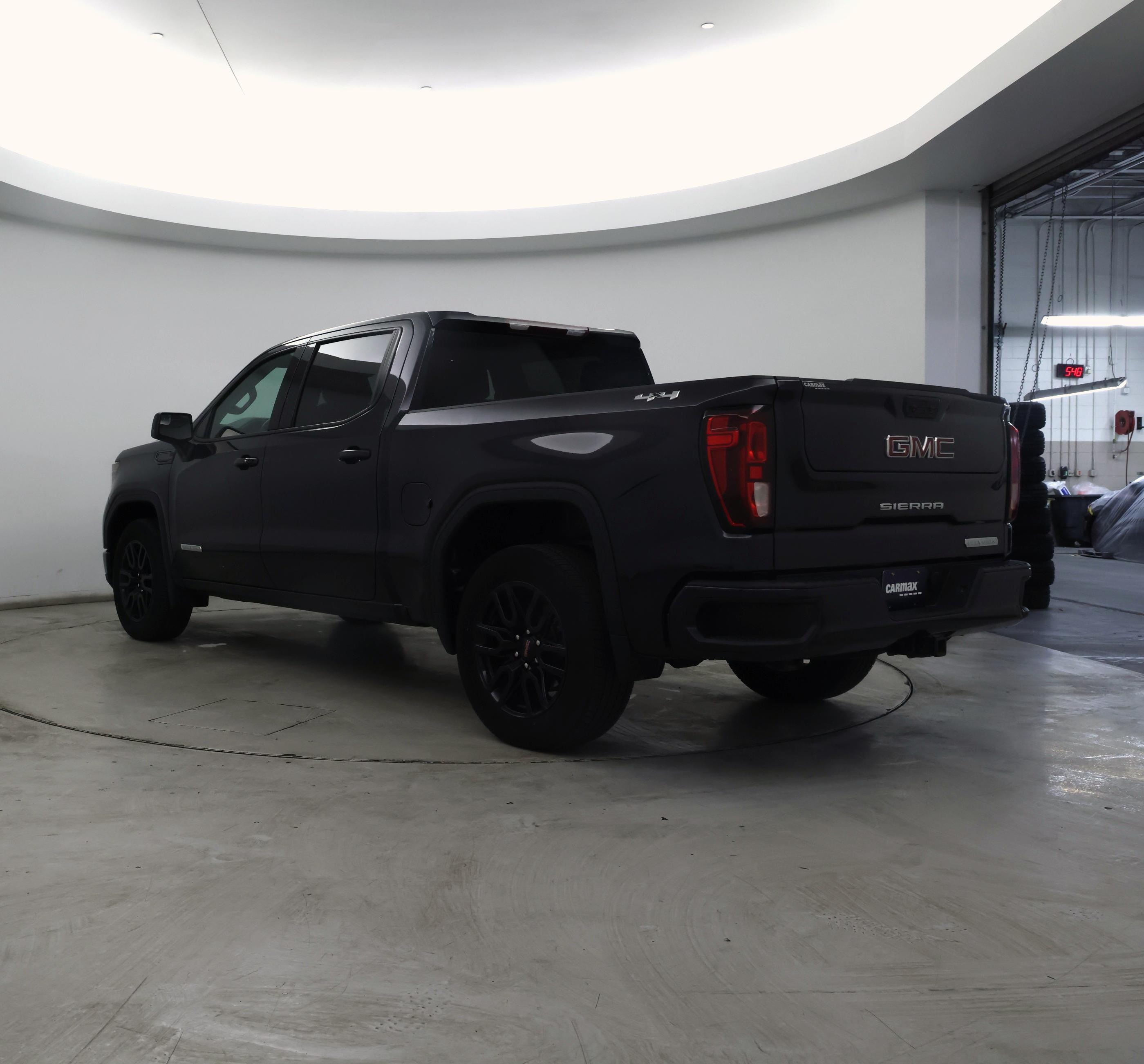 Thumbnail: 2022 GMC Sierra 1500 - 2