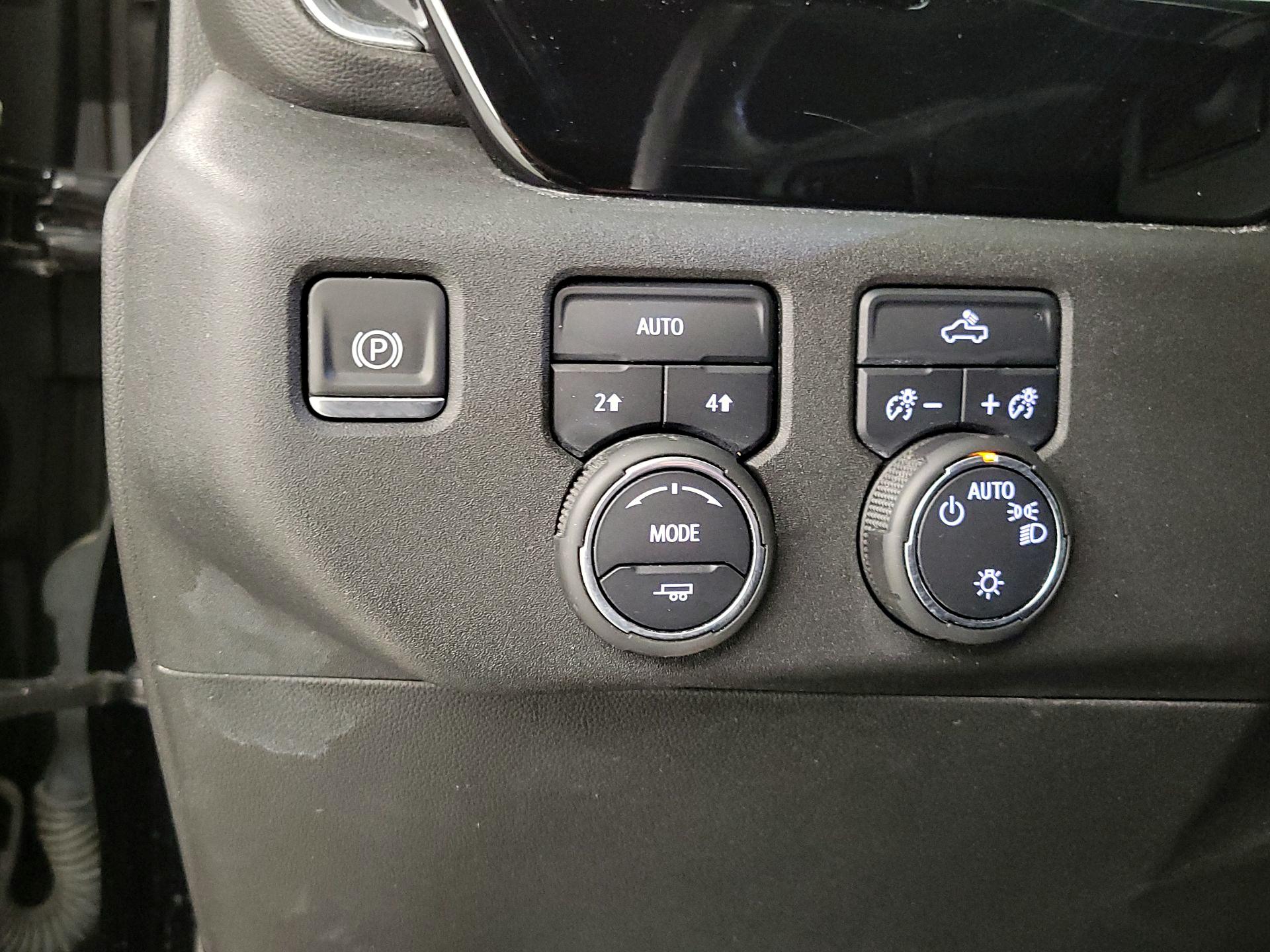 Thumbnail: 2022 Chevrolet Silverado 1500 - 13