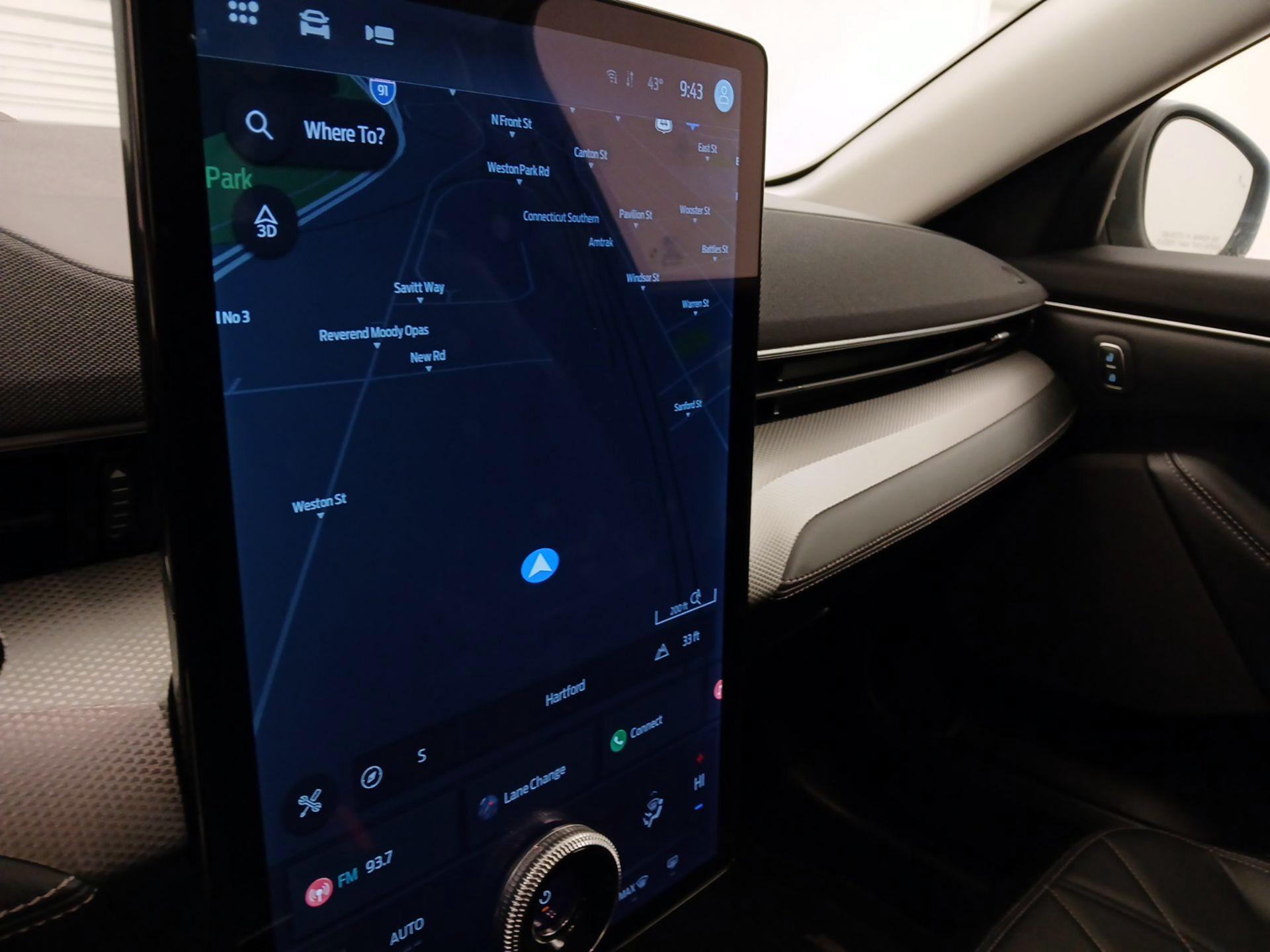 Thumbnail: 2022 Ford Mustang Mach-E - 14