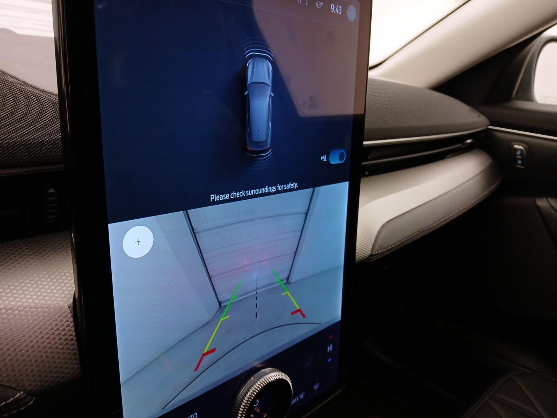 Thumbnail: 2022 Ford Mustang Mach-E - 15