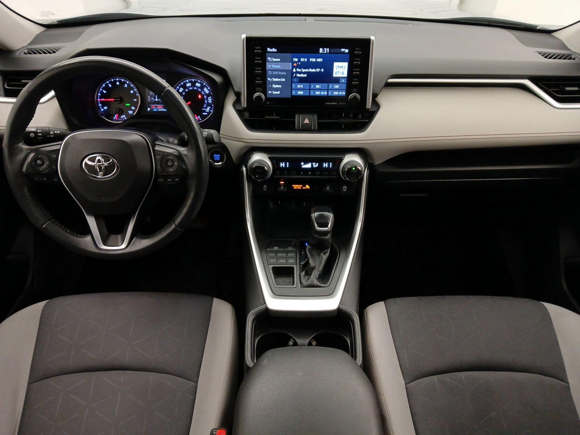 Thumbnail: 2020 Toyota RAV4 - 9