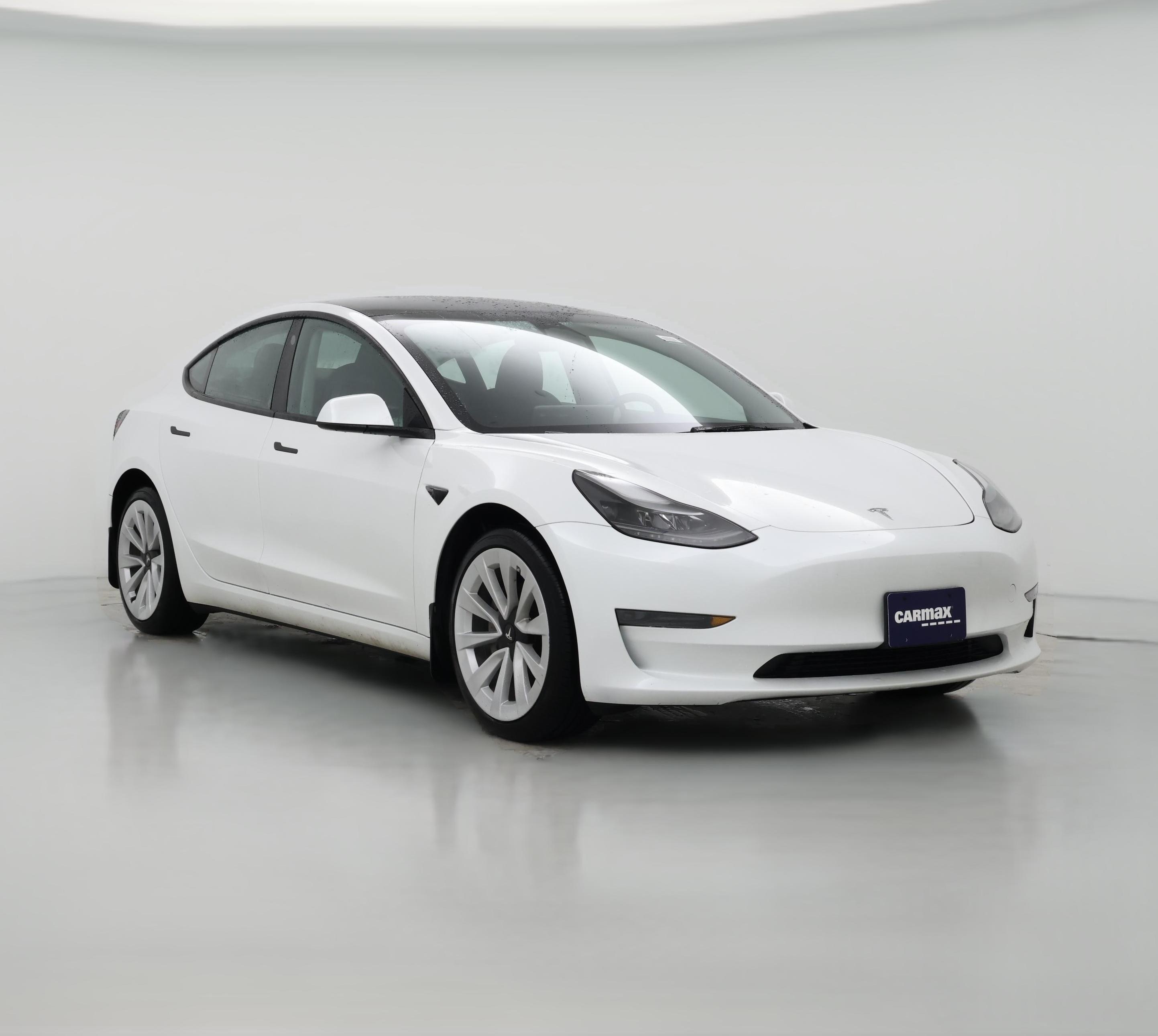 Thumbnail: 2023 Tesla Model 3 - 1