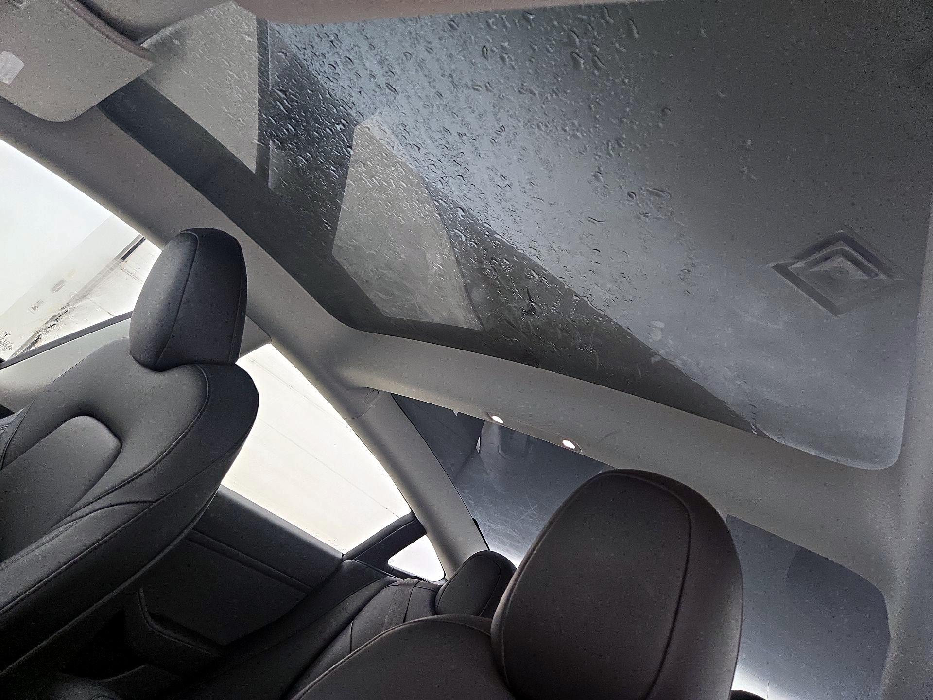 Thumbnail: 2023 Tesla Model 3 - 18