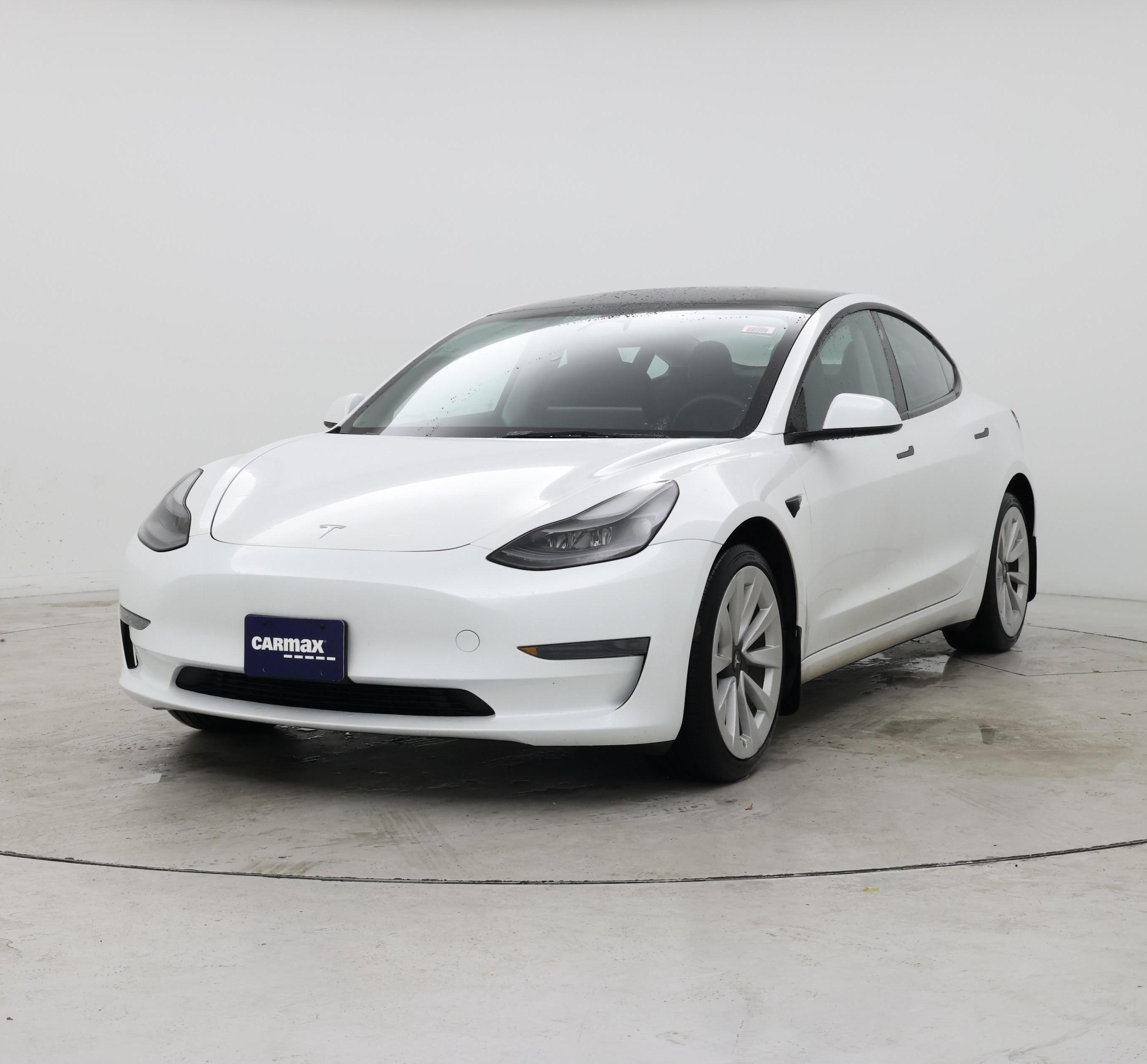Thumbnail: 2023 Tesla Model 3 - 4