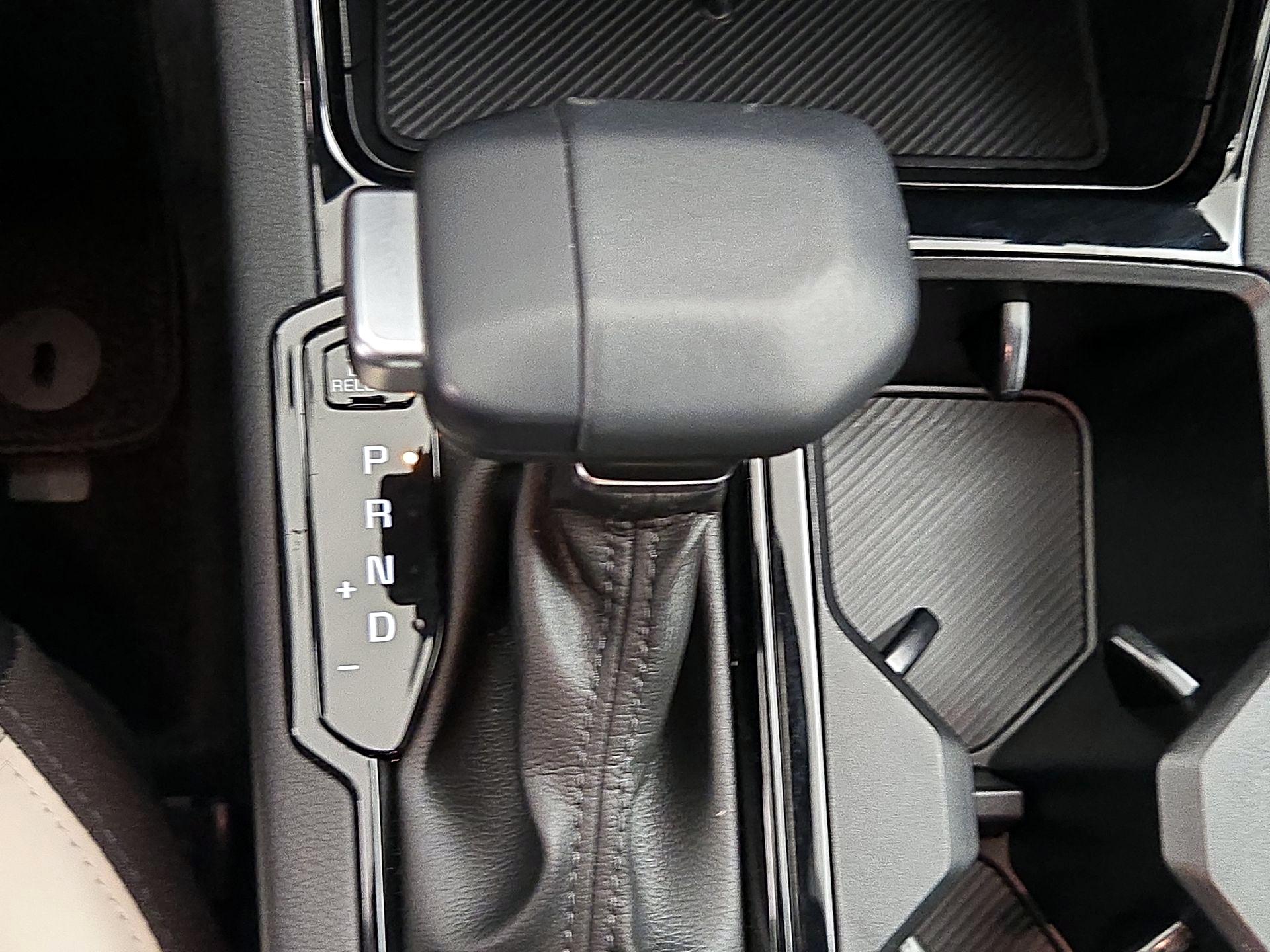 Thumbnail: 2025 Kia K5 - 18