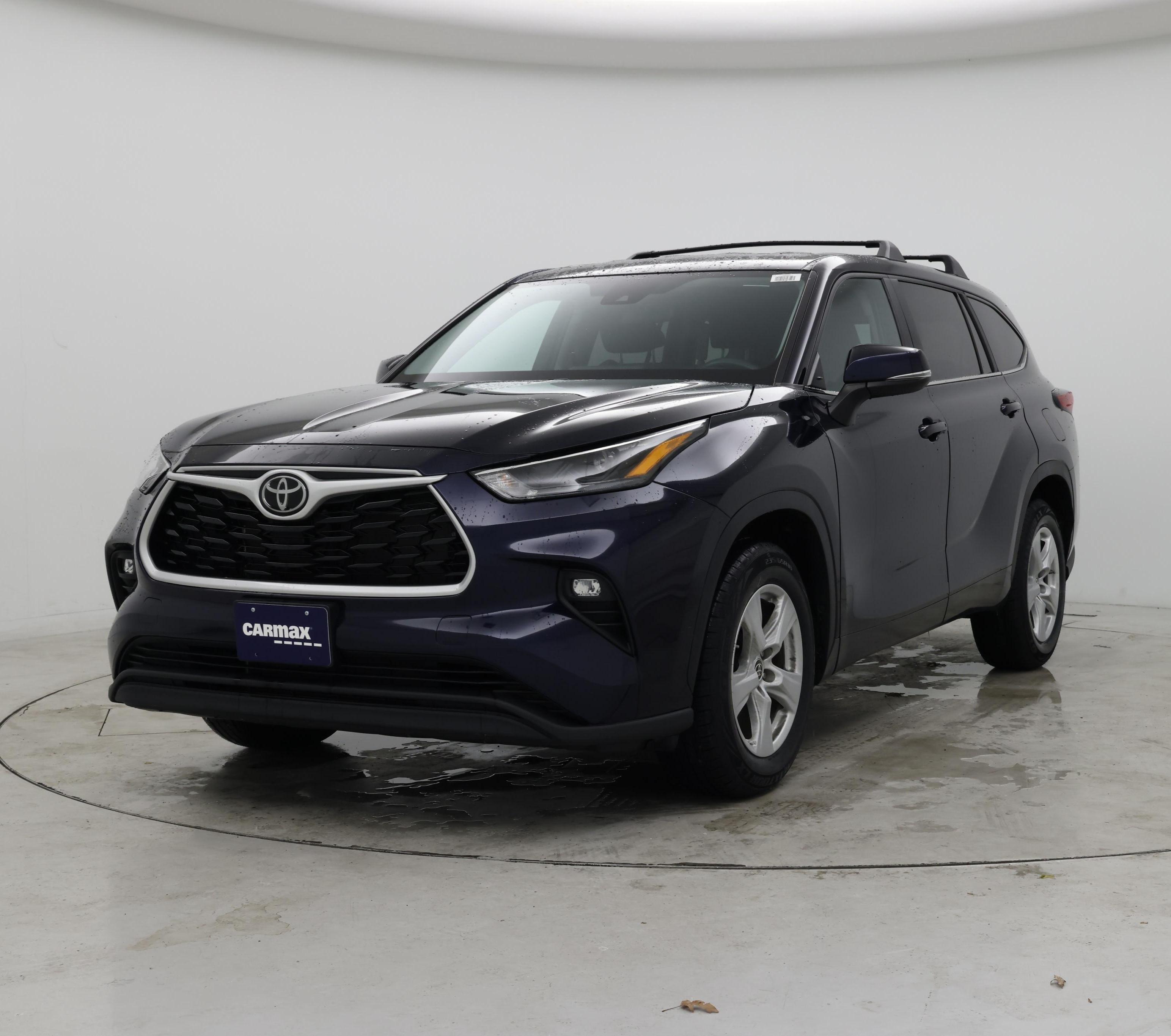 Thumbnail: 2023 Toyota Highlander - 4