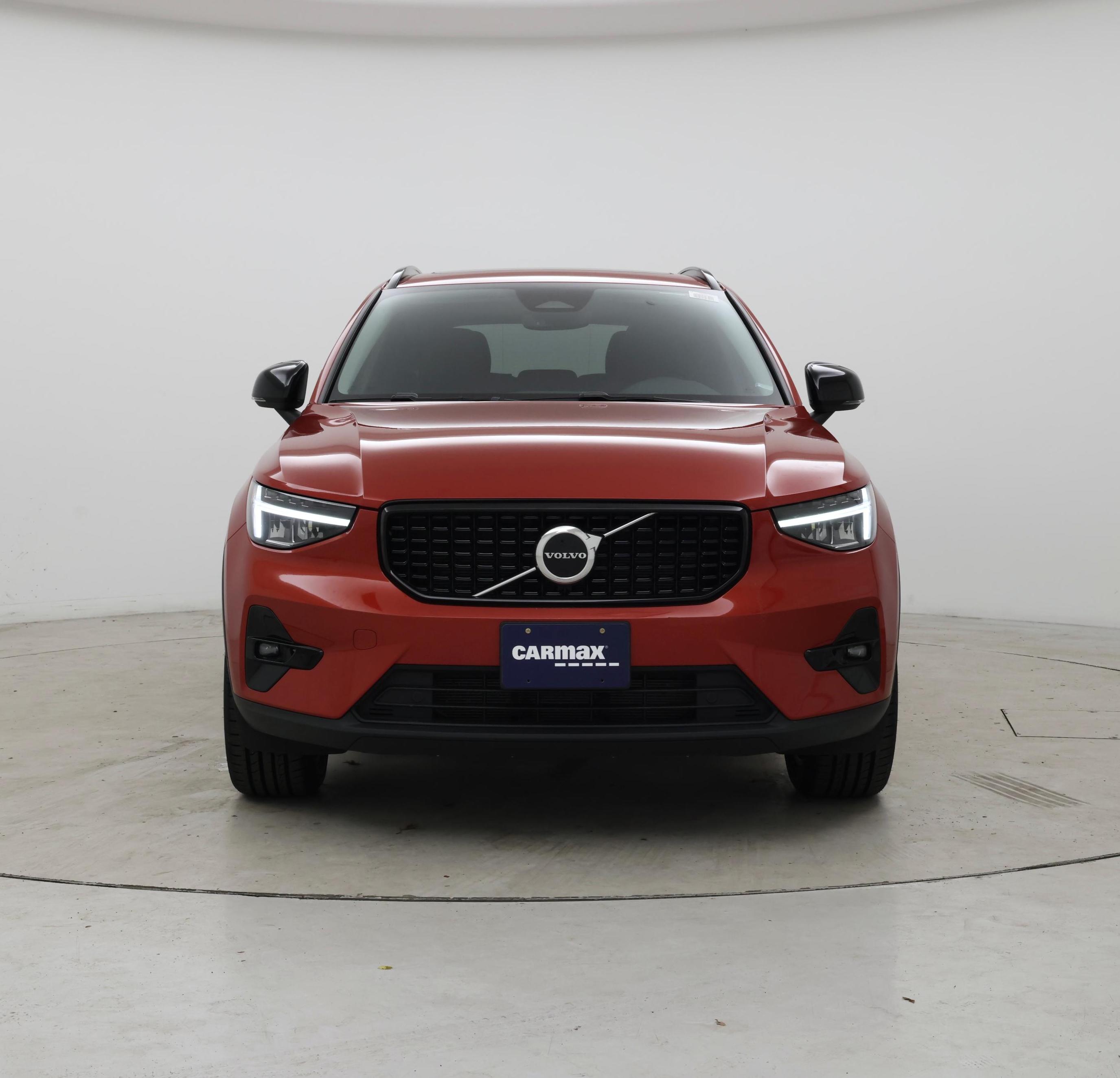 Thumbnail: 2023 Volvo XC40 - 5