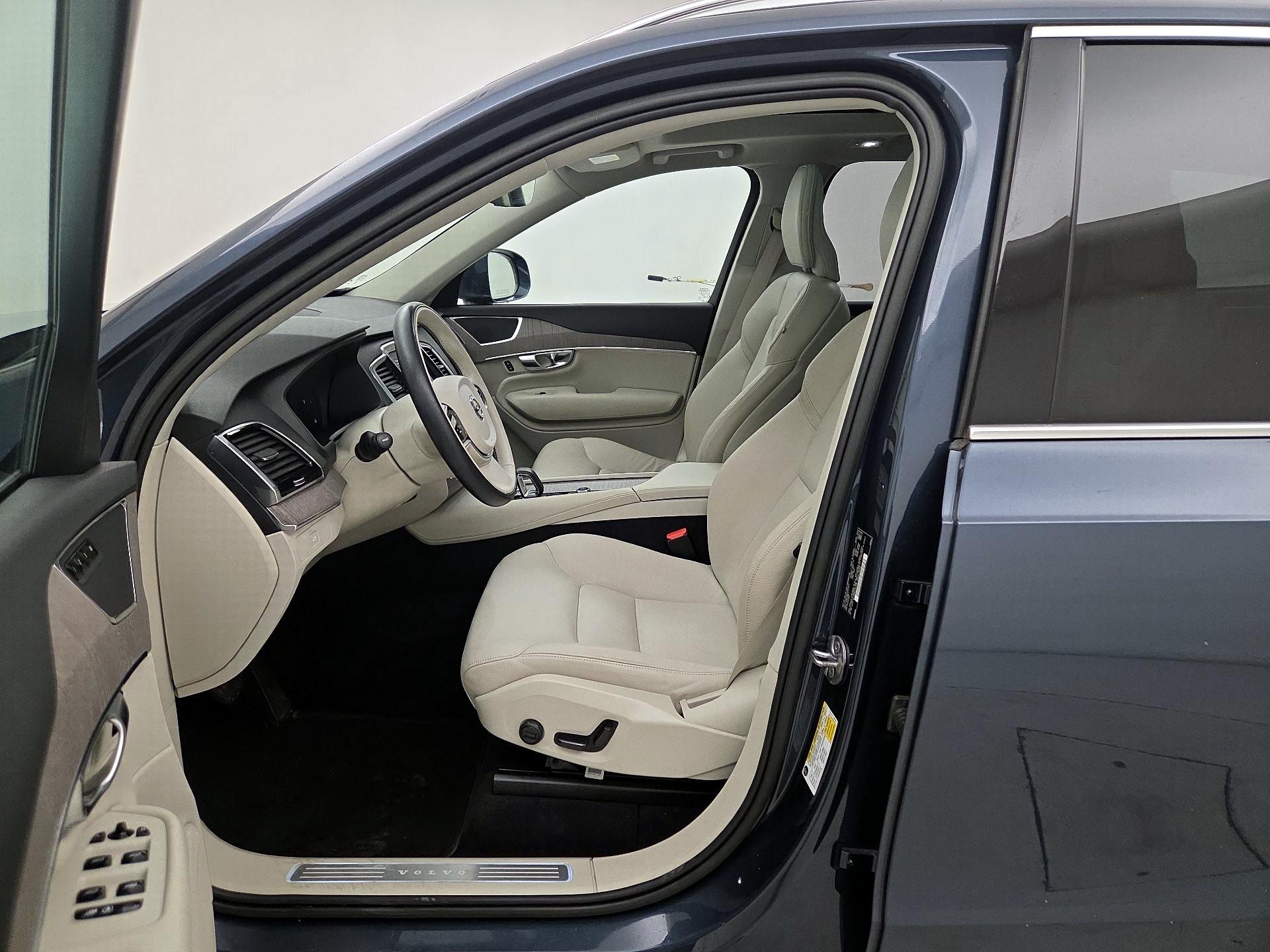 Thumbnail: 2023 Volvo XC90 - 11