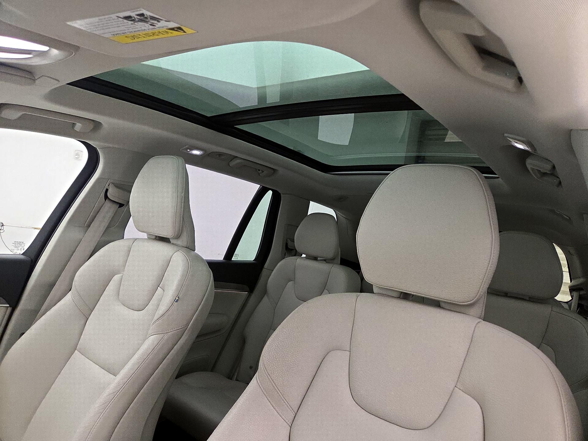 Thumbnail: 2023 Volvo XC90 - 20