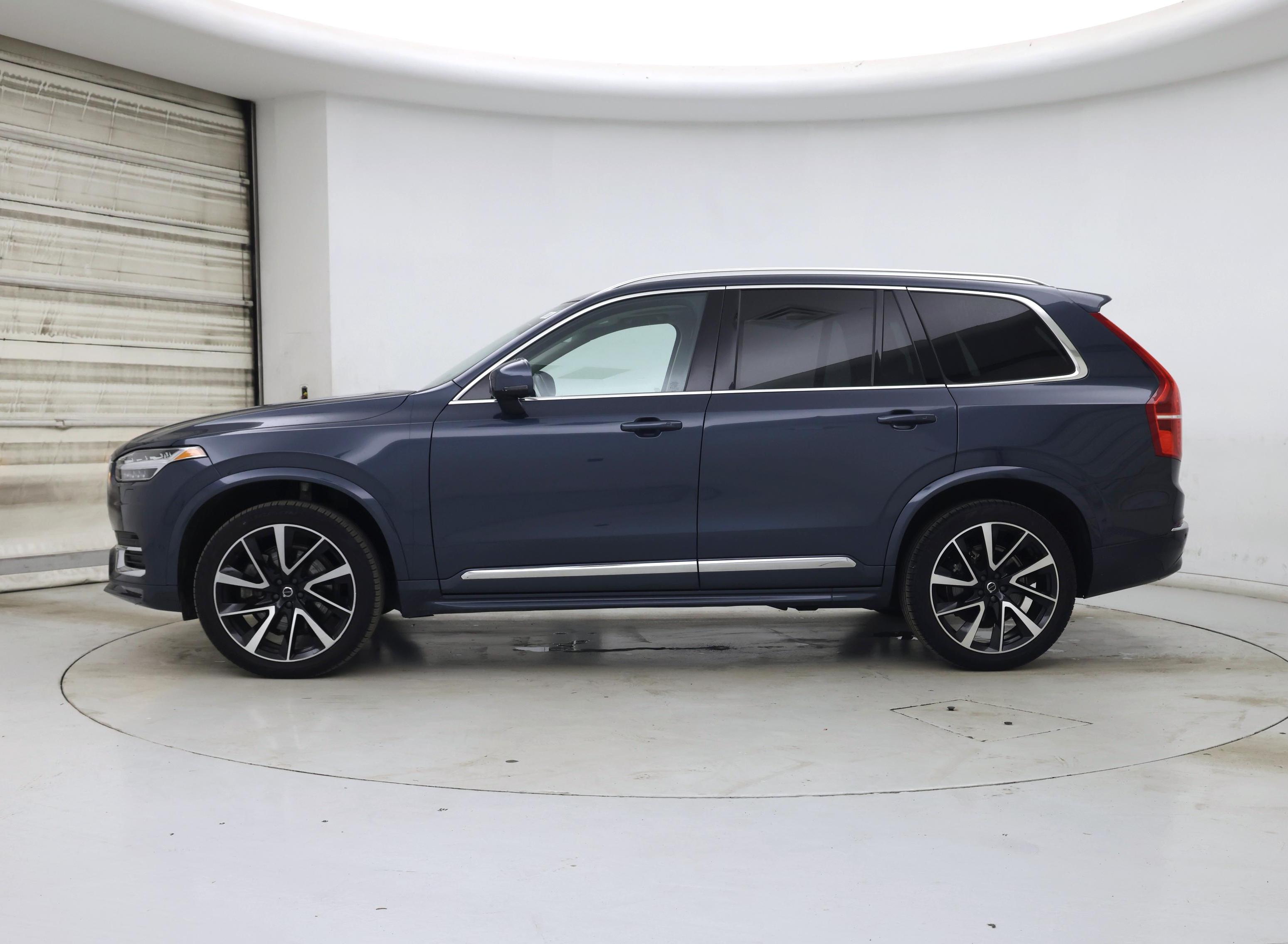 Thumbnail: 2023 Volvo XC90 - 3