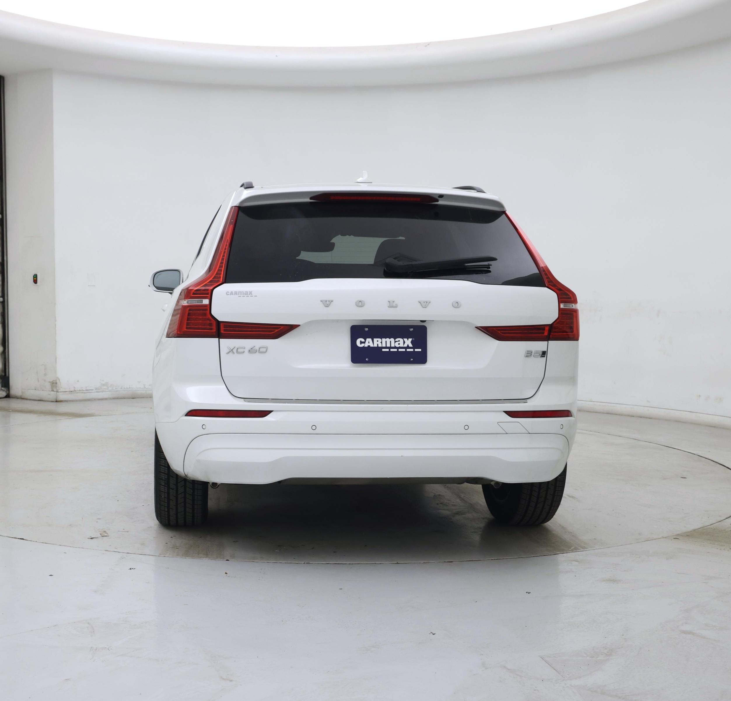 Thumbnail: 2023 Volvo XC60 - 6