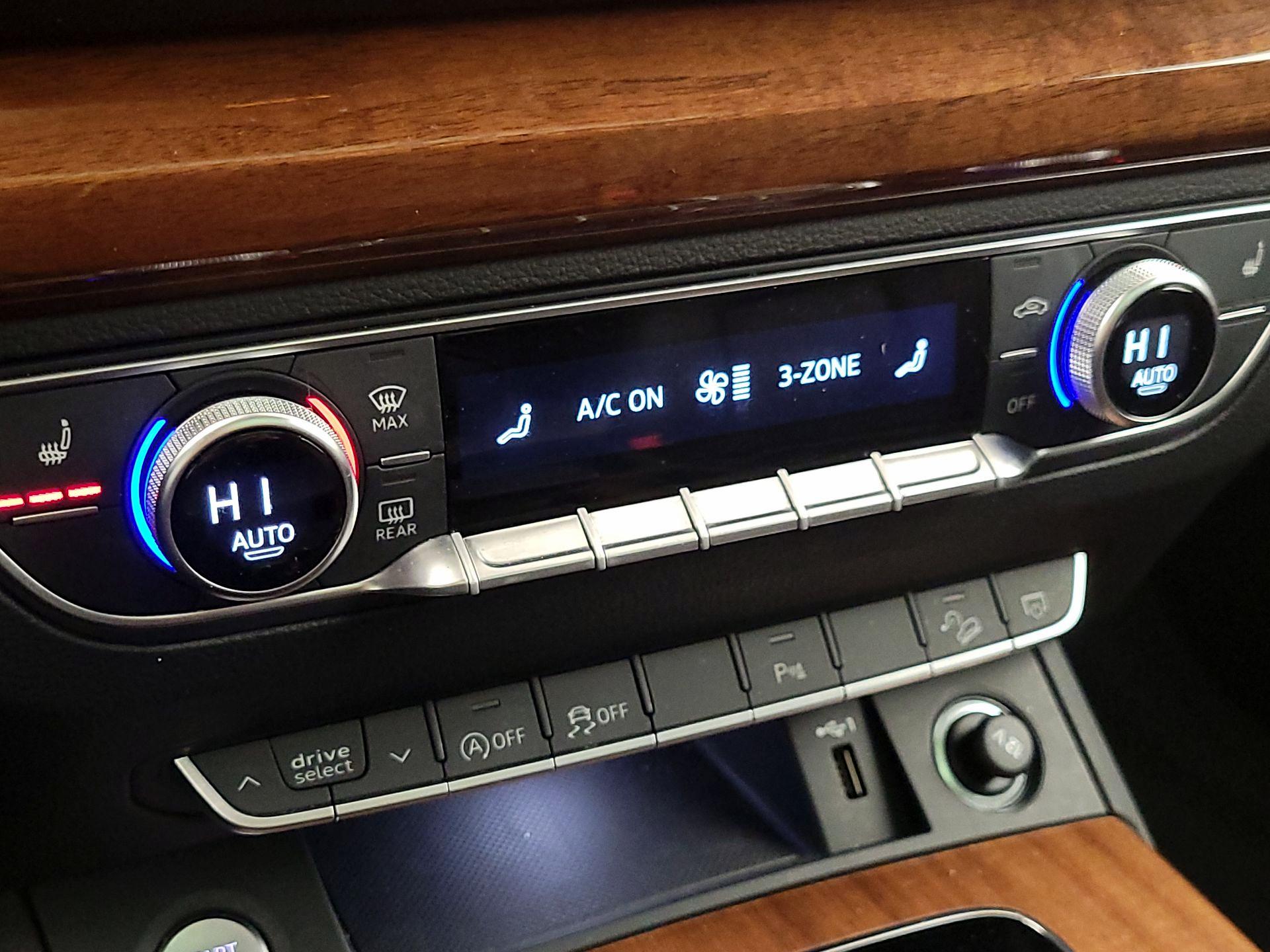 Thumbnail: 2023 Audi Q5 - 16