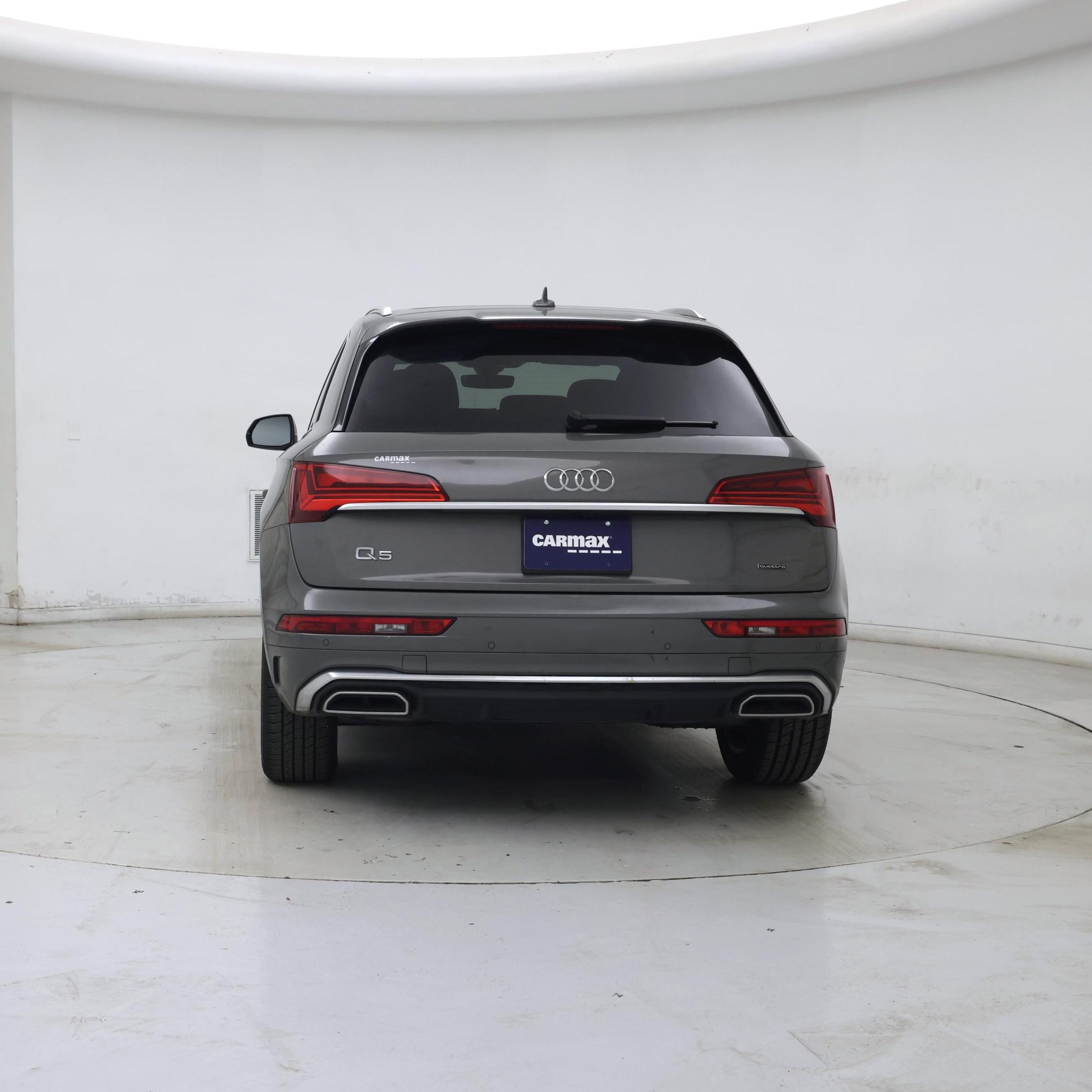 Thumbnail: 2023 Audi Q5 - 6