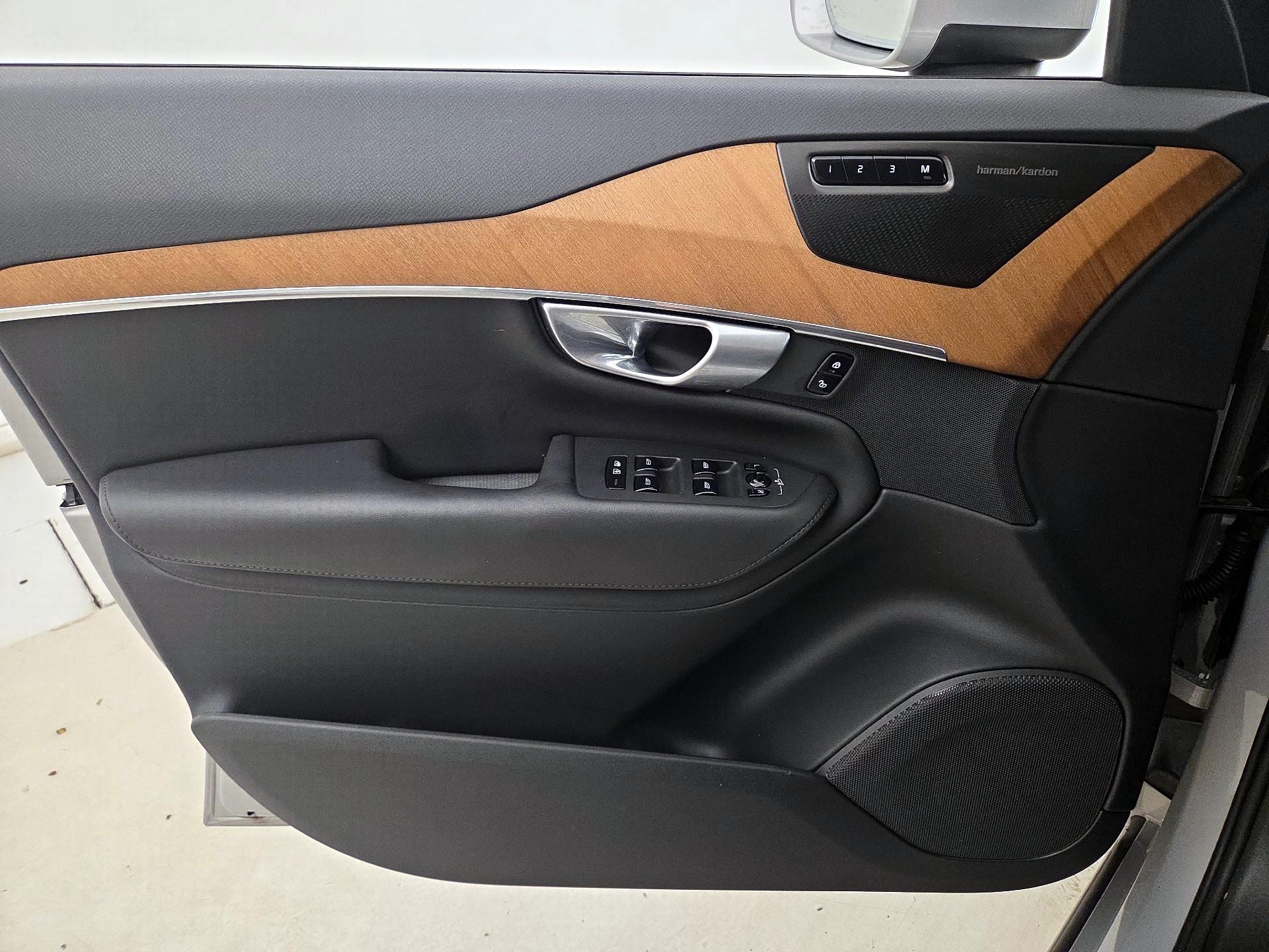 Thumbnail: 2024 Volvo XC90 - 12