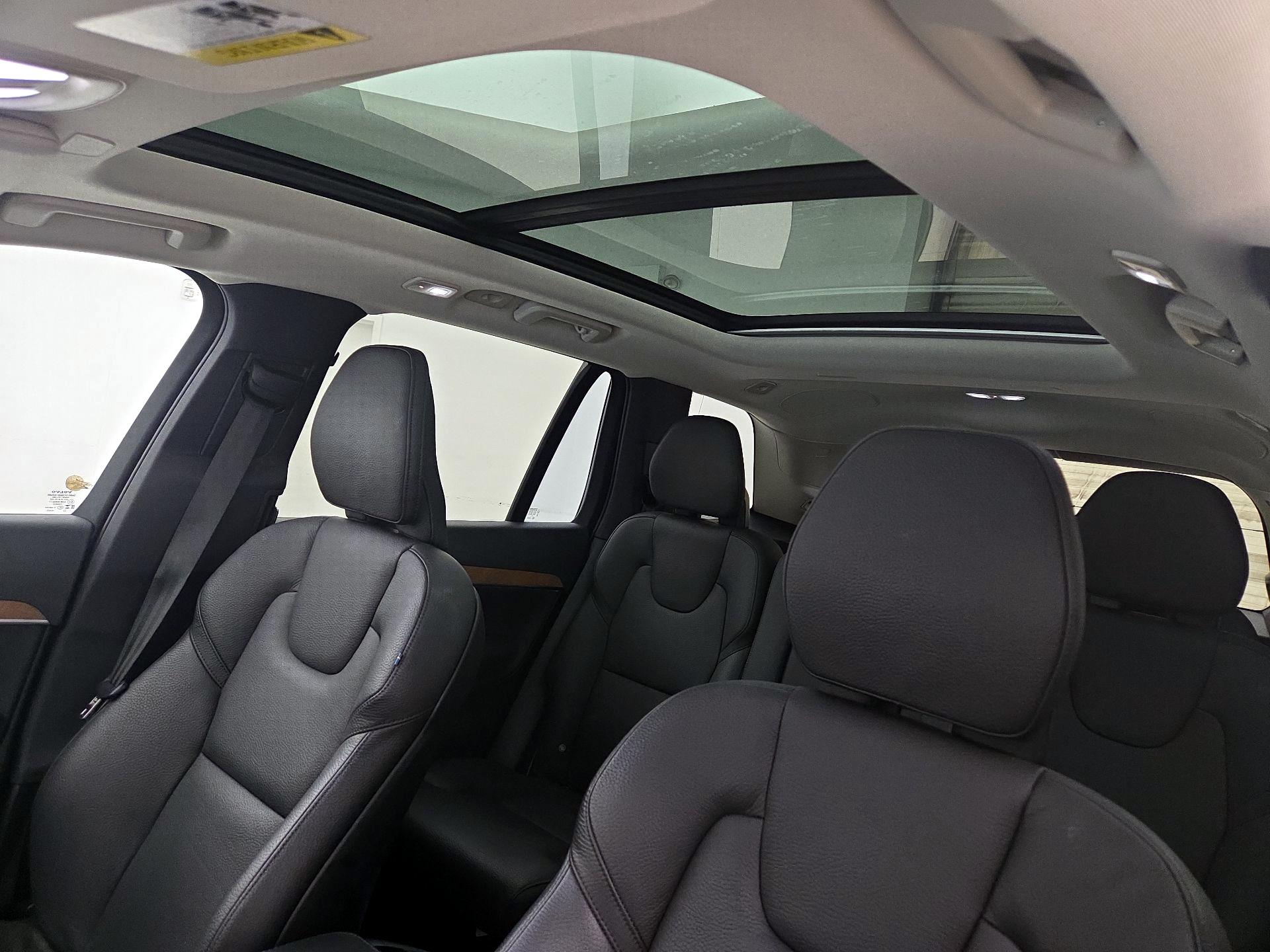 Thumbnail: 2024 Volvo XC90 - 20