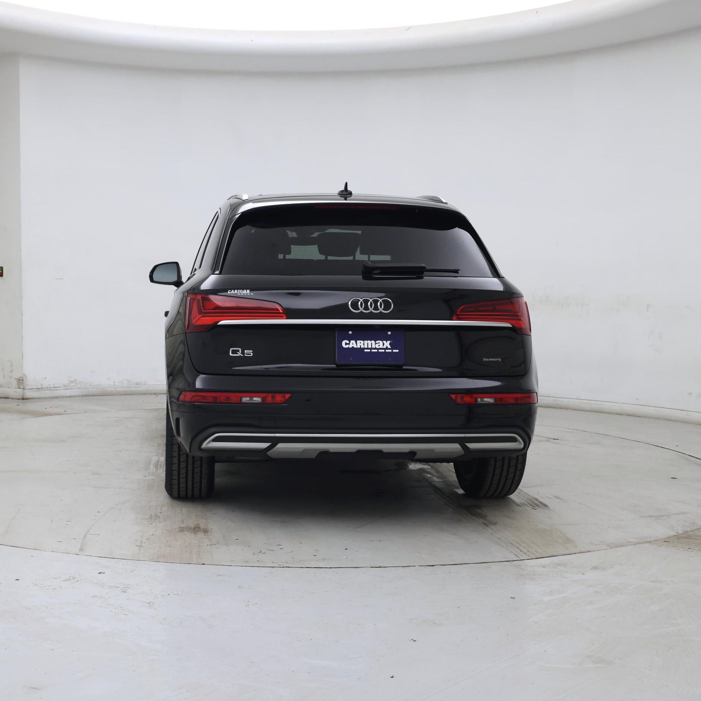 Thumbnail: 2023 Audi Q5 - 6