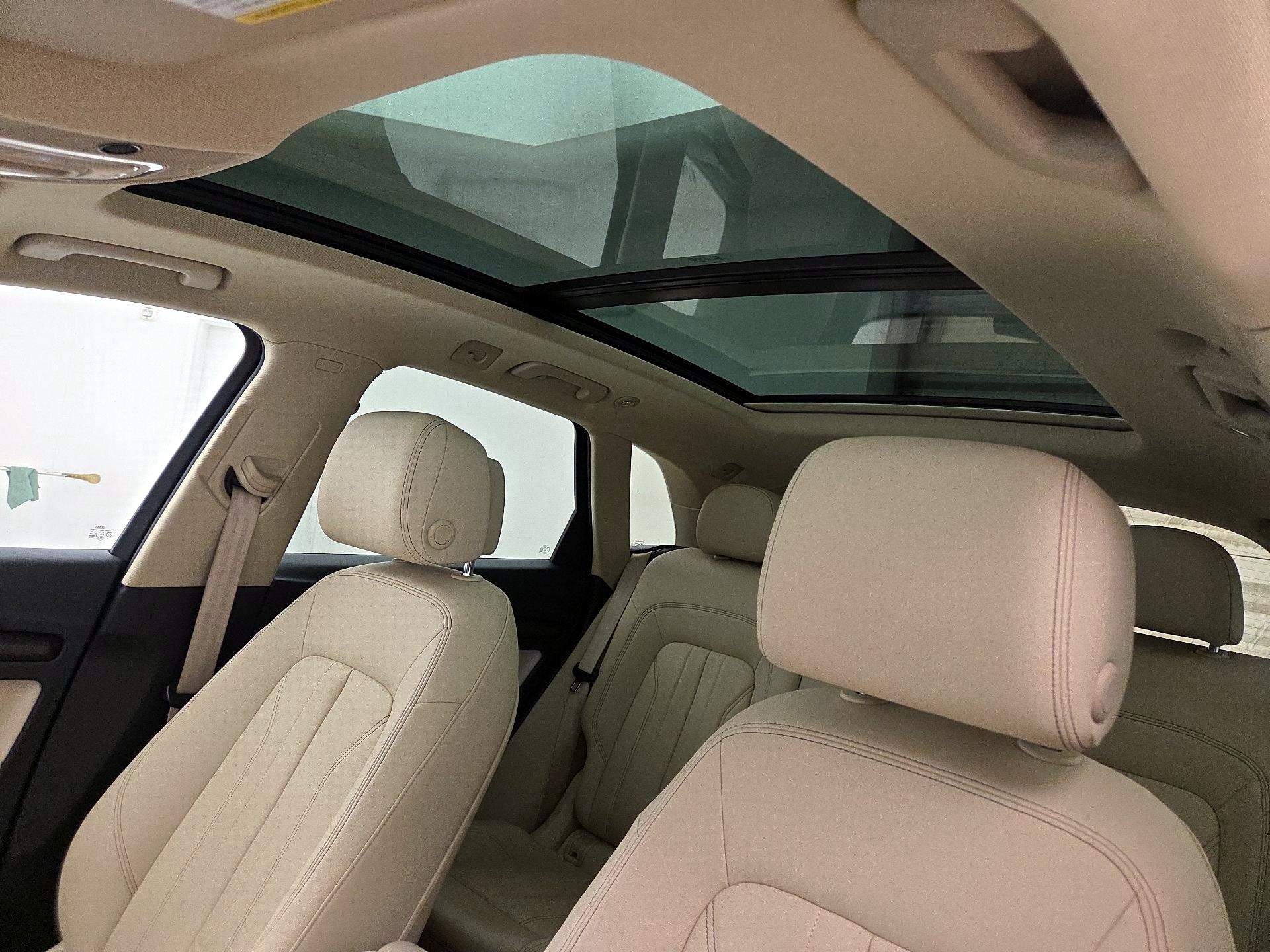 Thumbnail: 2022 Audi Q5 - 19