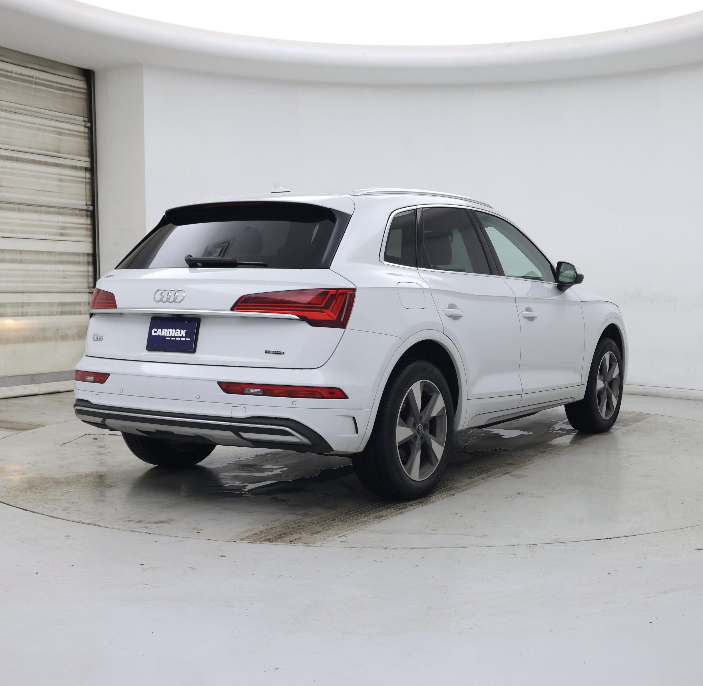 Thumbnail: 2022 Audi Q5 - 8