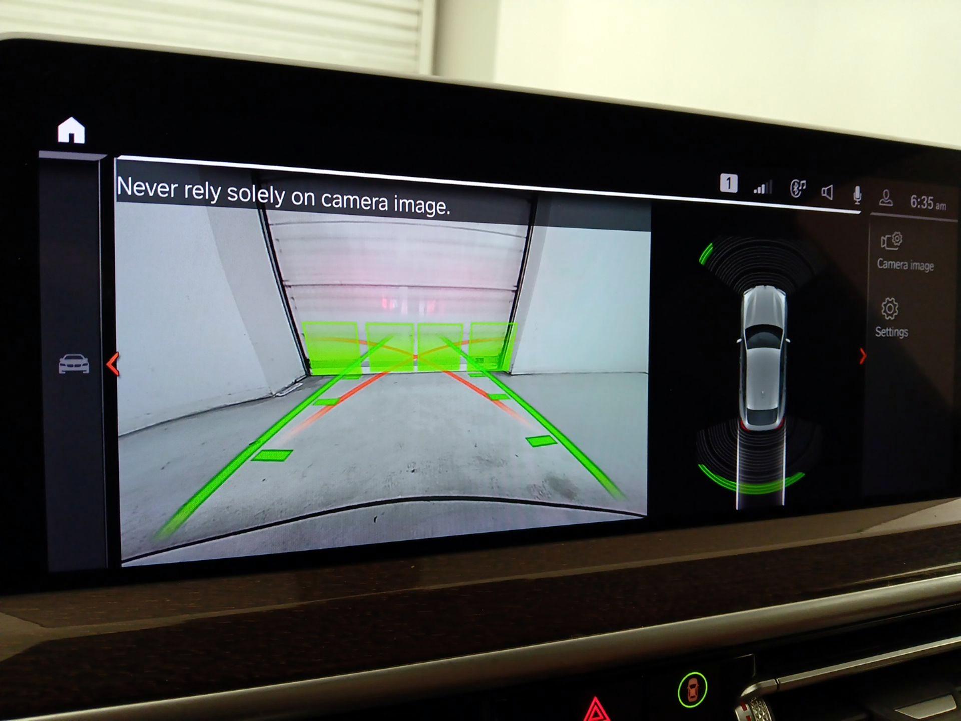 Thumbnail: 2022 BMW X4 - 14